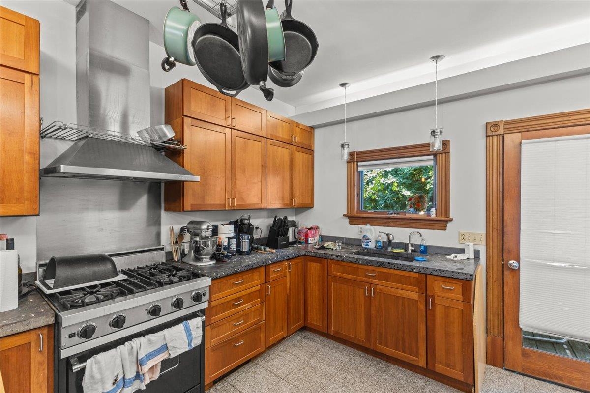 Homes for sale in Burlington, VT | 211-213 Saint Paul St, Burlington, VT 05401 | MLS# 5048411