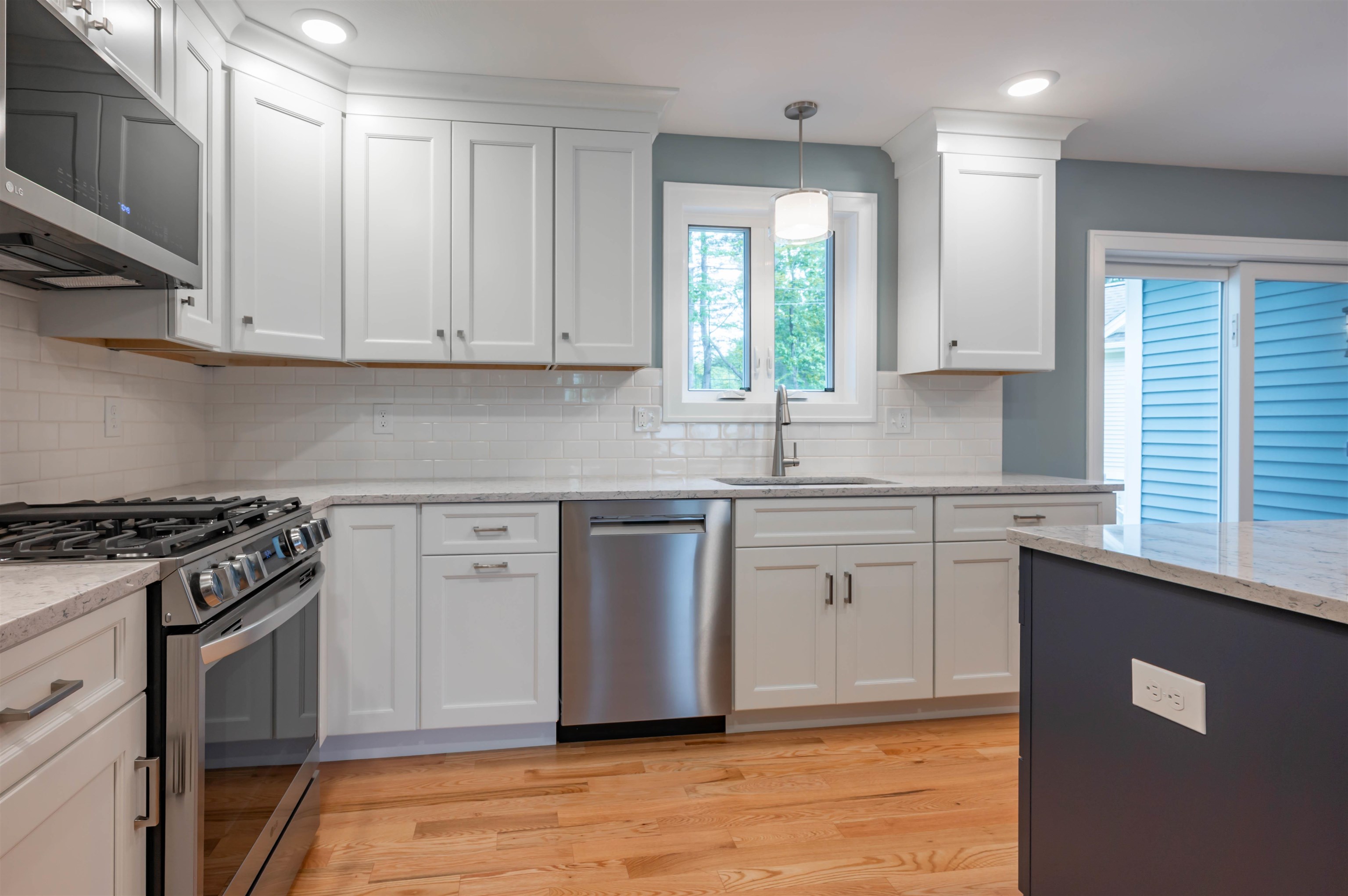 Homes for sale in Nashua, NH | 5 Doucet Ave, Nashua, NH 03062 | MLS# 5048473