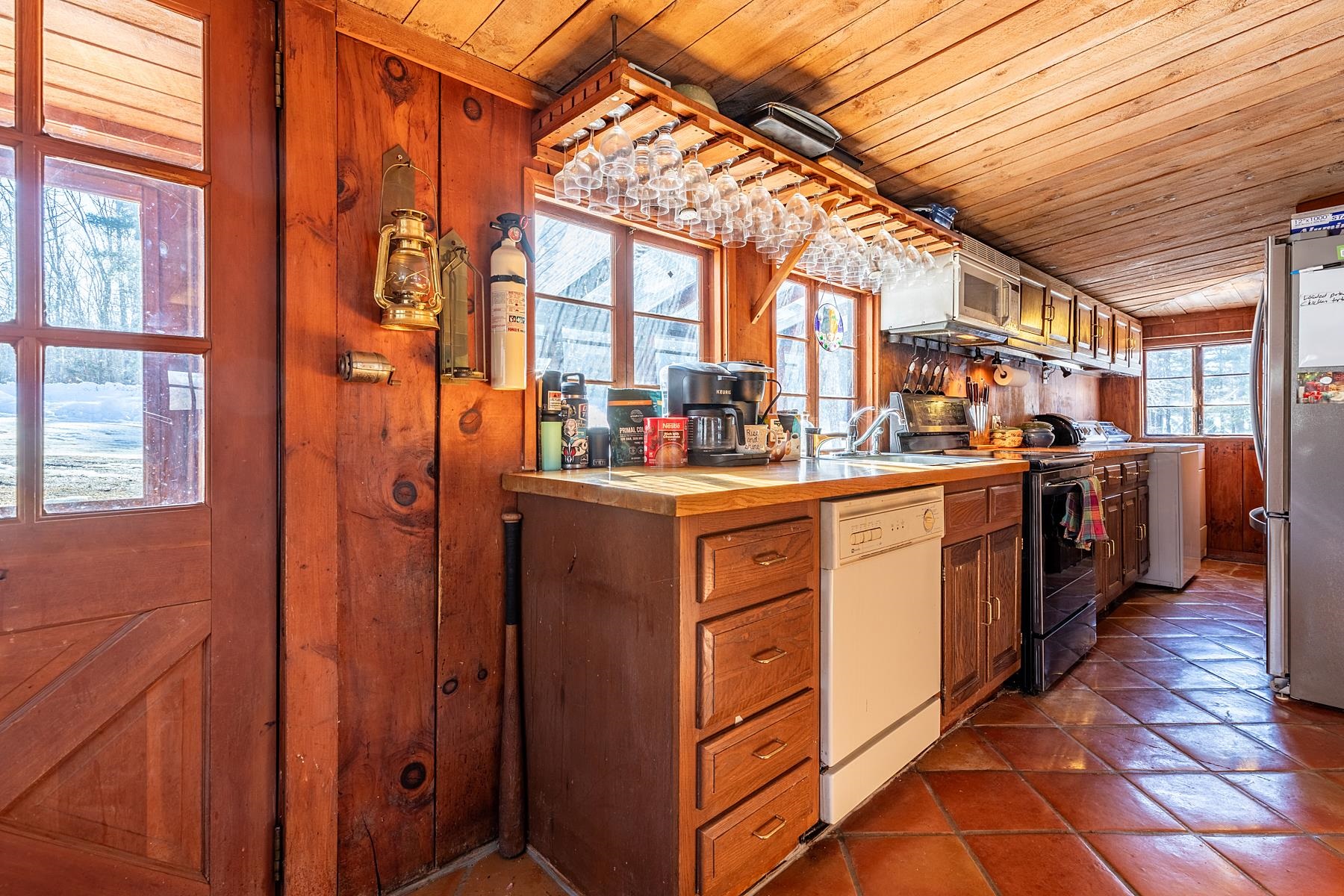 Homes for sale in Londonderry, VT | 340 Melendy Hill Rd, Londonderry, VT 05155 | MLS# 5048489