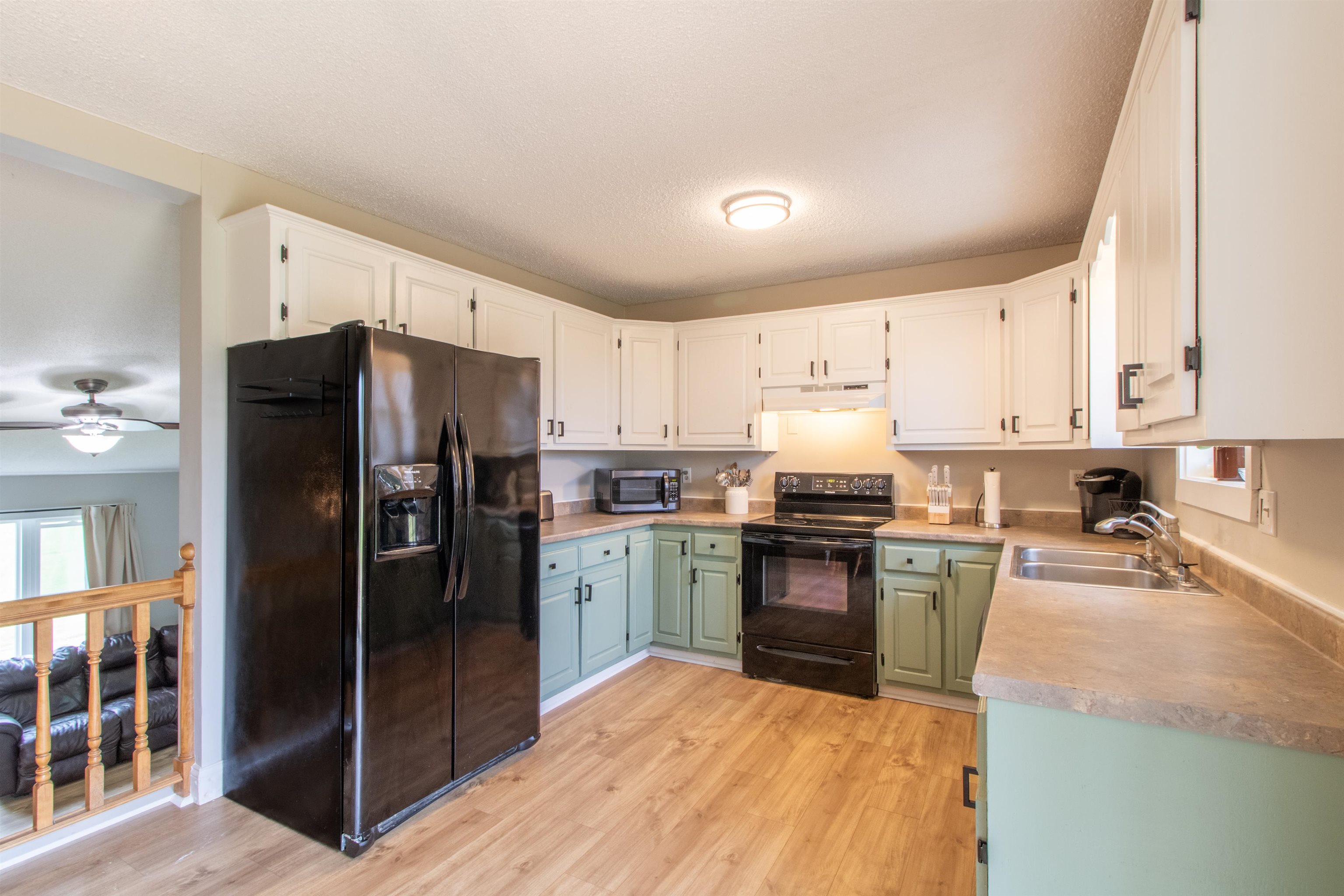 Homes for sale in Derby, VT | 287 Lakeview Dr, Derby, VT 05829 | MLS# 5048543