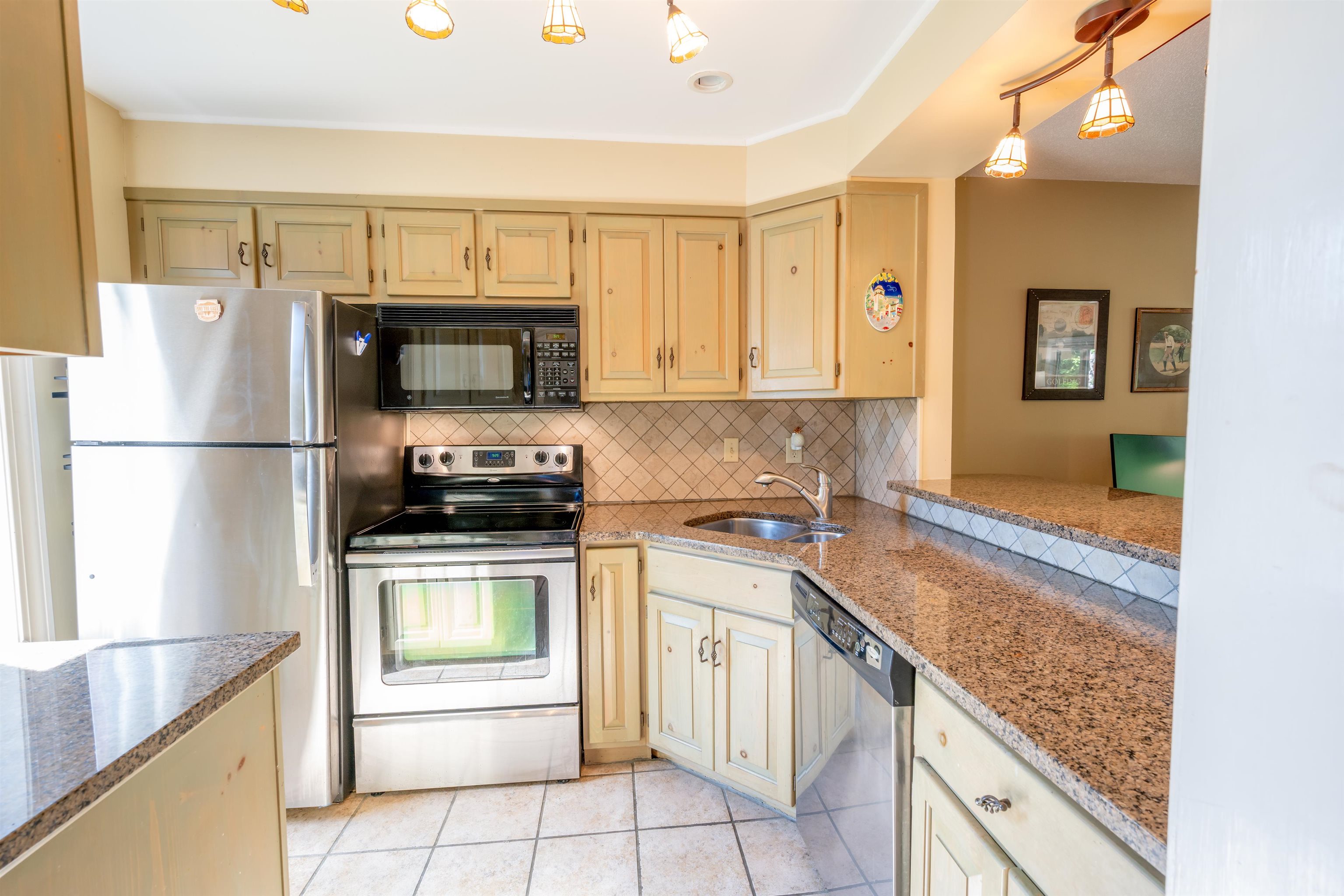 VILLAGE OF QUECHEE IN TOWN OF HARTFORD VT Condo for sale $$339,000 | $250 per sq.ft.