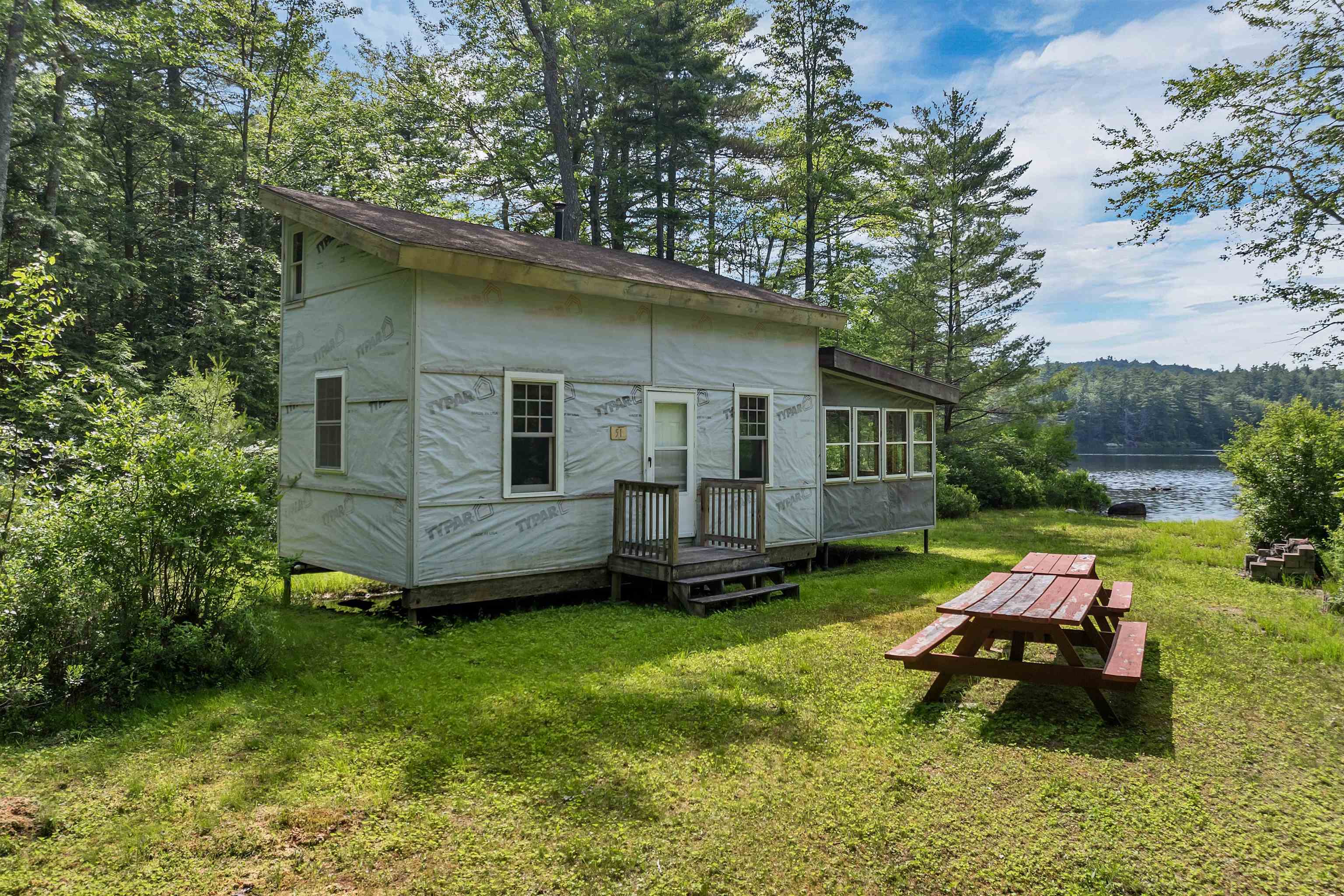 Alton NH Home for sale $$199,900 $347 per sq.ft.