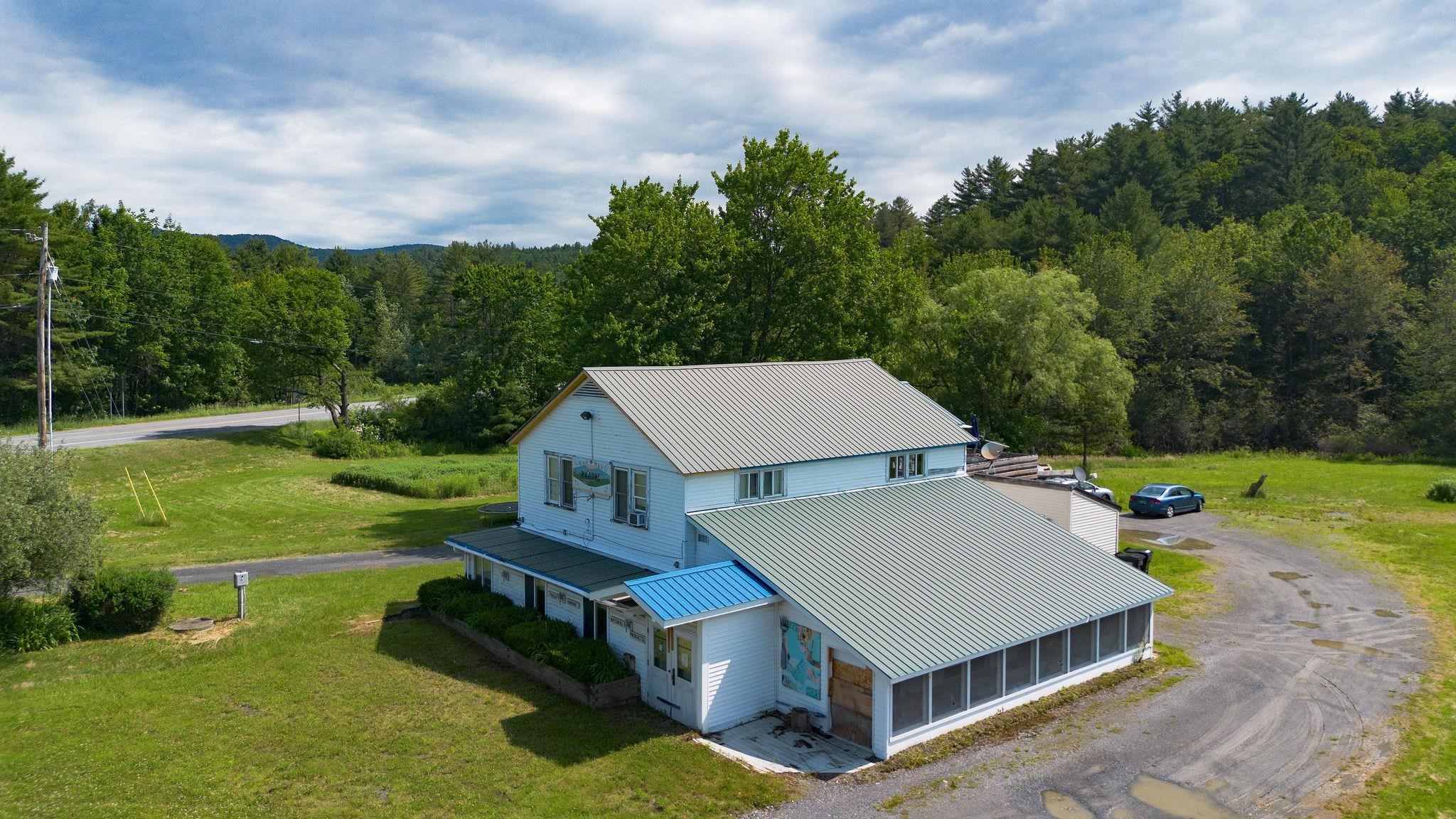 Chester VT Commercial Property for sale $$399,500 $121 per sq.ft.