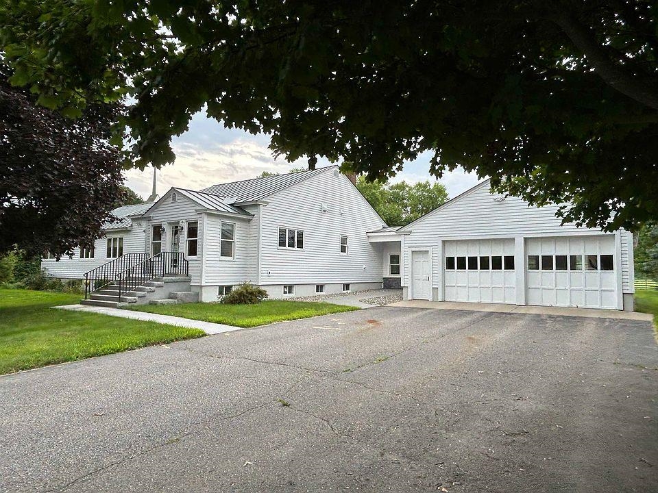 Bradford VT Home for sale $$479,000 $84 per sq.ft.