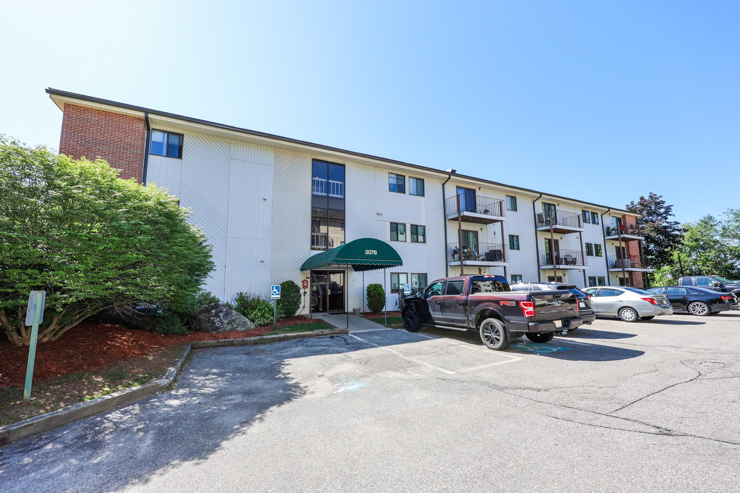 MLS 5048942: 307B Amherst Street-Unit 127, Nashua NH