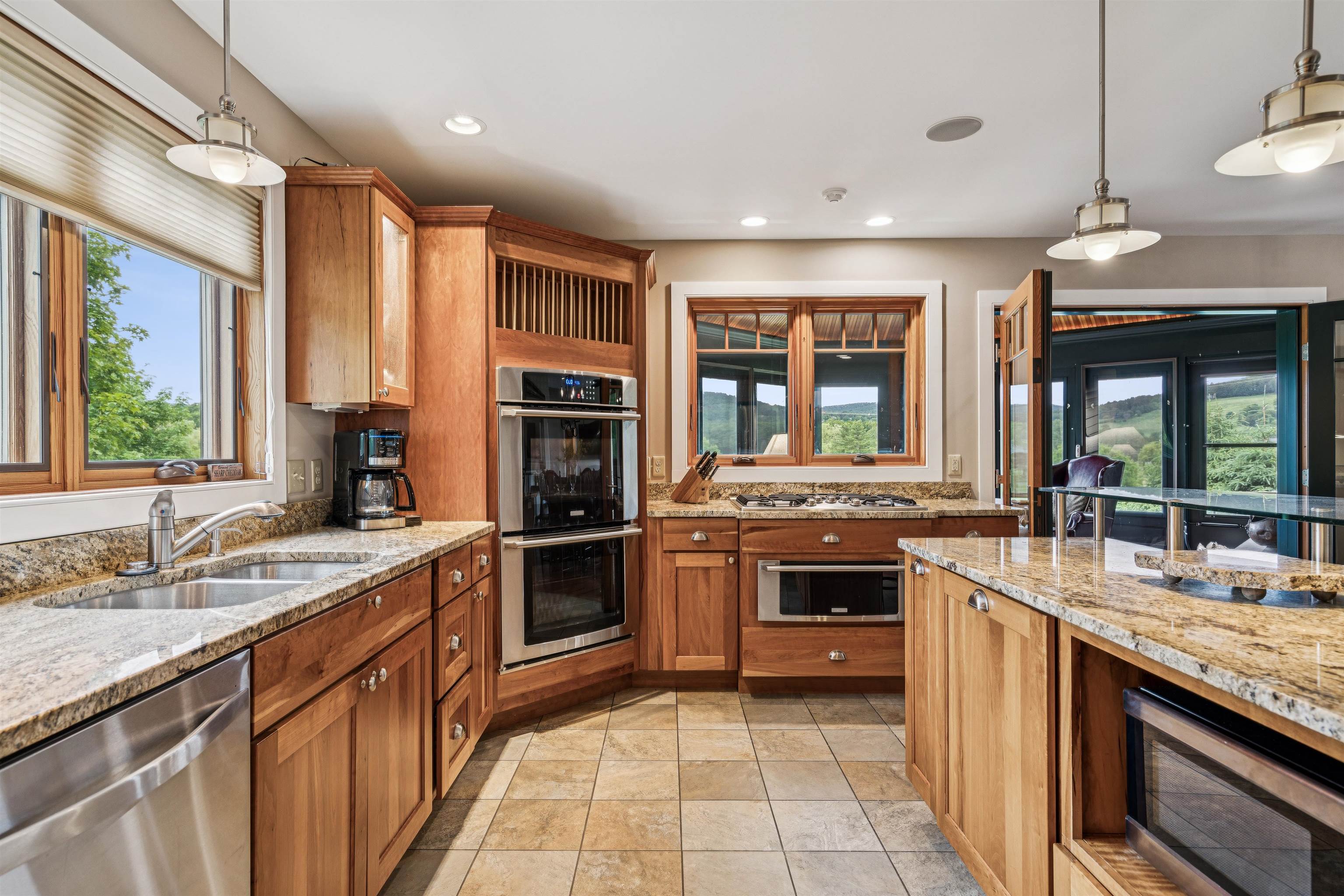 Homes for sale in Hartford, VT | 2346 Quechee Main St, Hartford, VT 05059 | MLS# 5049053