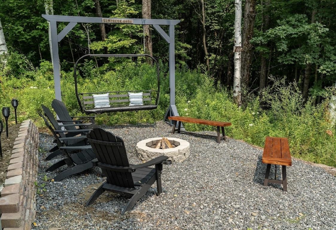 Homes for sale in Dover, VT | 12 Encore Pl, Dover, VT 05356 | MLS# 5049112