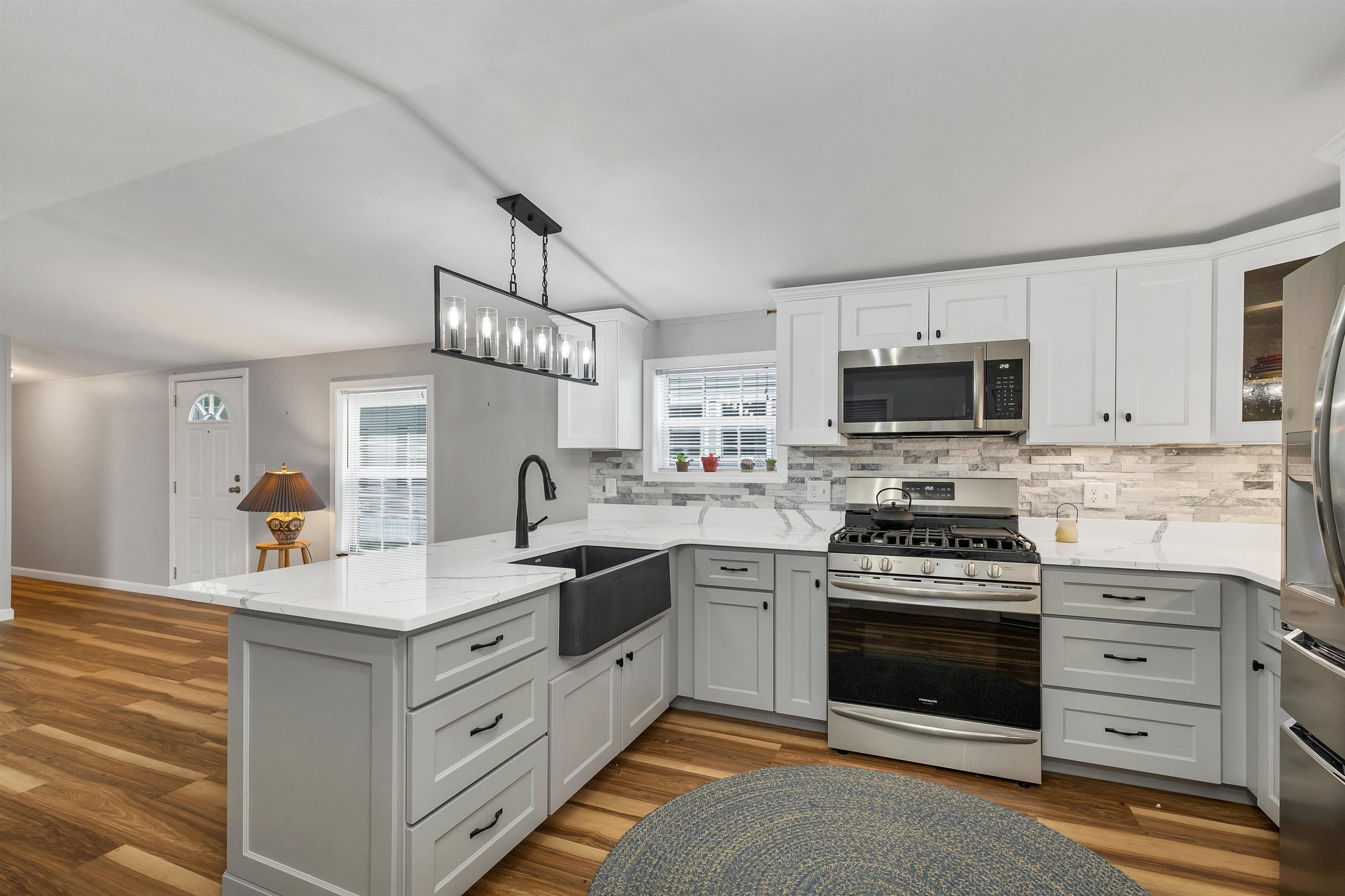 Gilford NH Home for sale $$450,000 $487 per sq.ft.