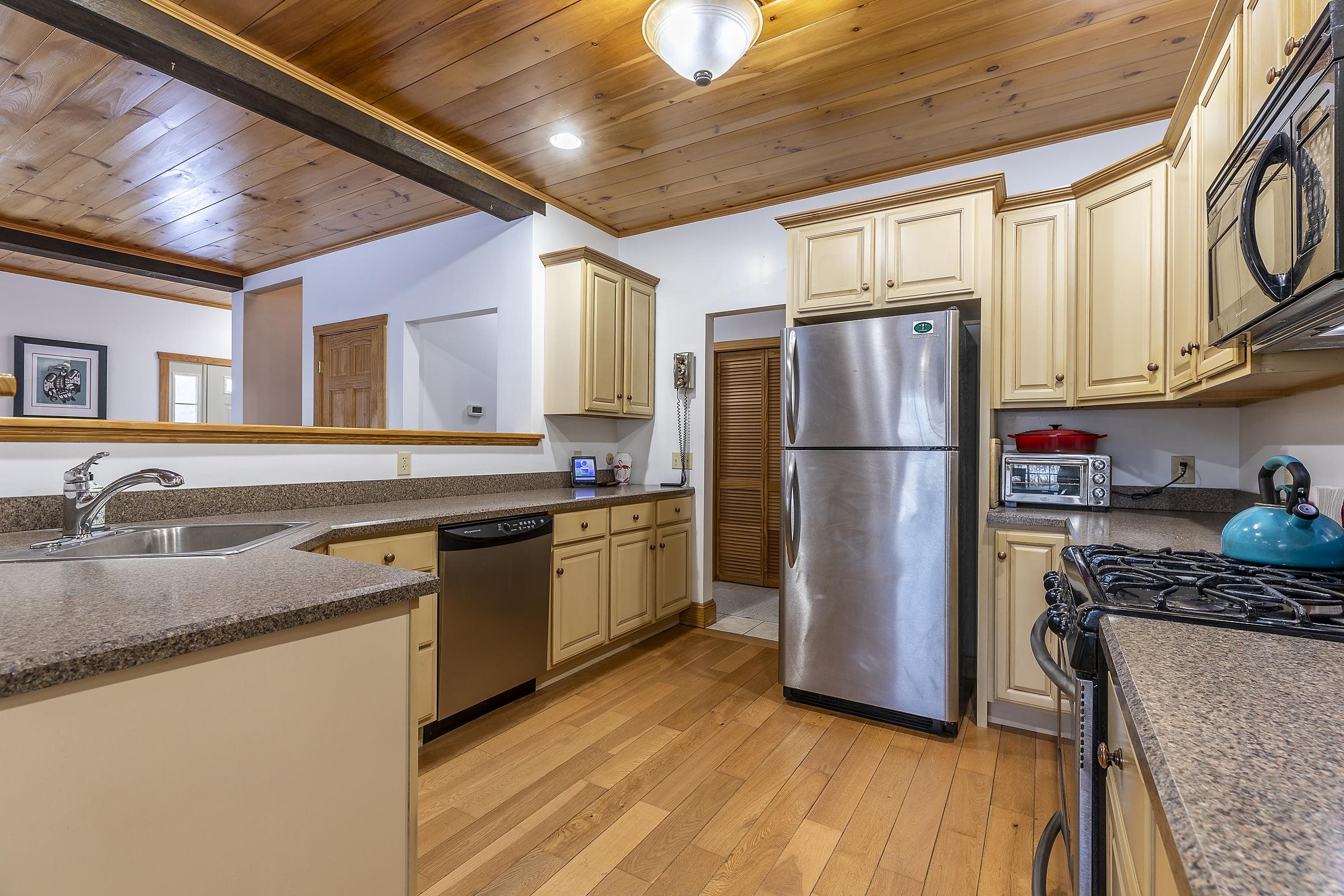 Homes for sale in Jamaica, VT | 64 Gleason Farm Ln, Jamaica, VT 05343 | MLS# 5049166