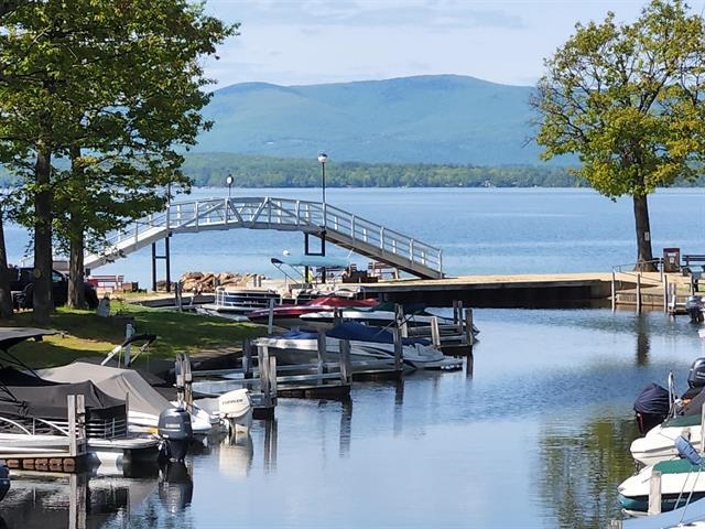 Gilford NH Home for sale $$499,000 $754 per sq.ft.