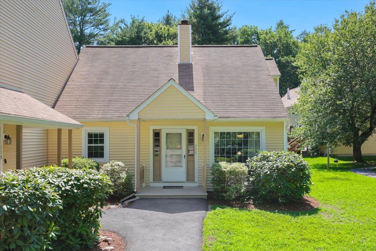 MLS 5049409: 111 Winterwood Drive, Londonderry NH