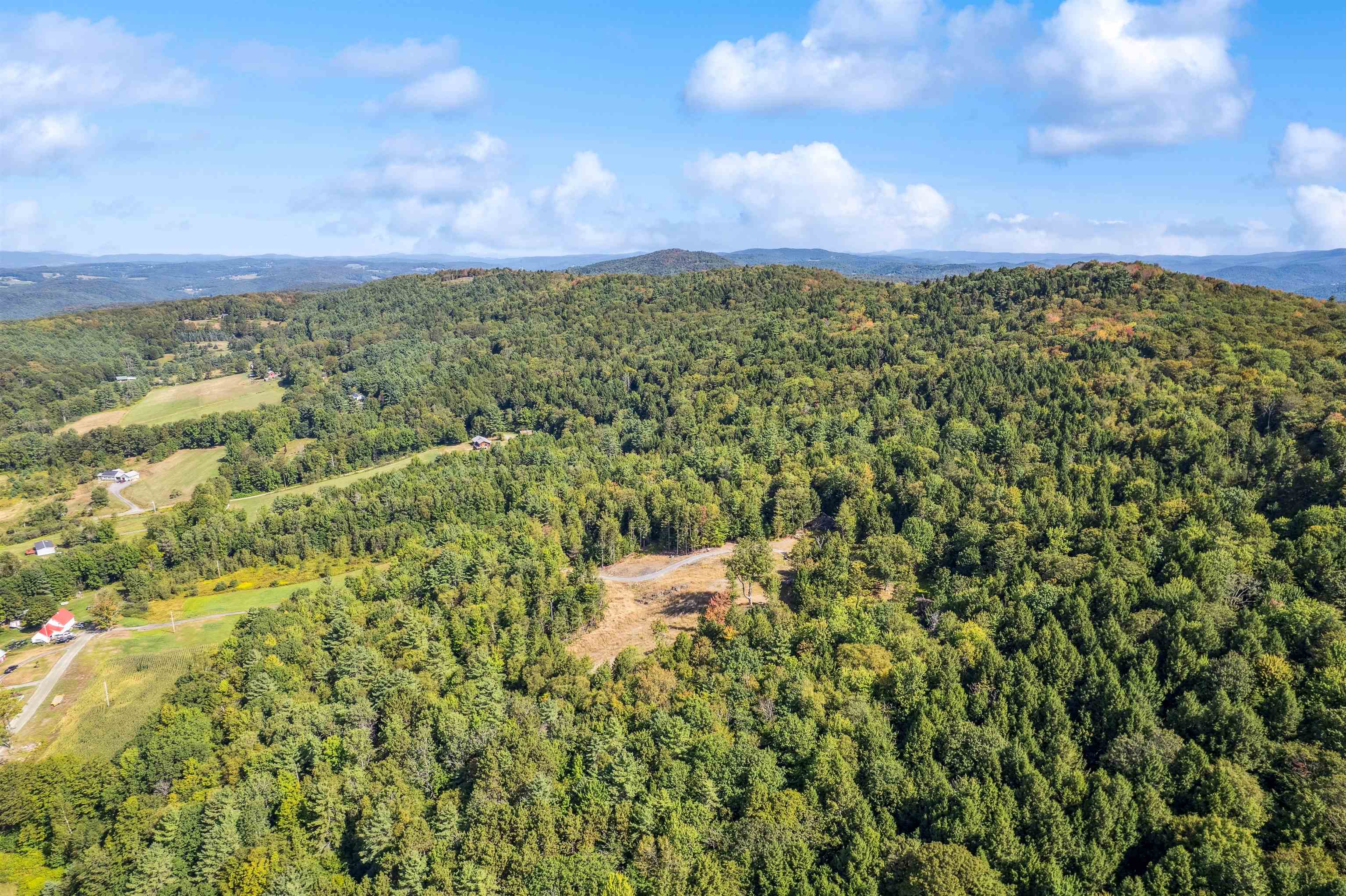 Homes for sale in Royalton, VT | 1985 Gee Hill Rd, Royalton, VT 05068 | MLS# 5049485