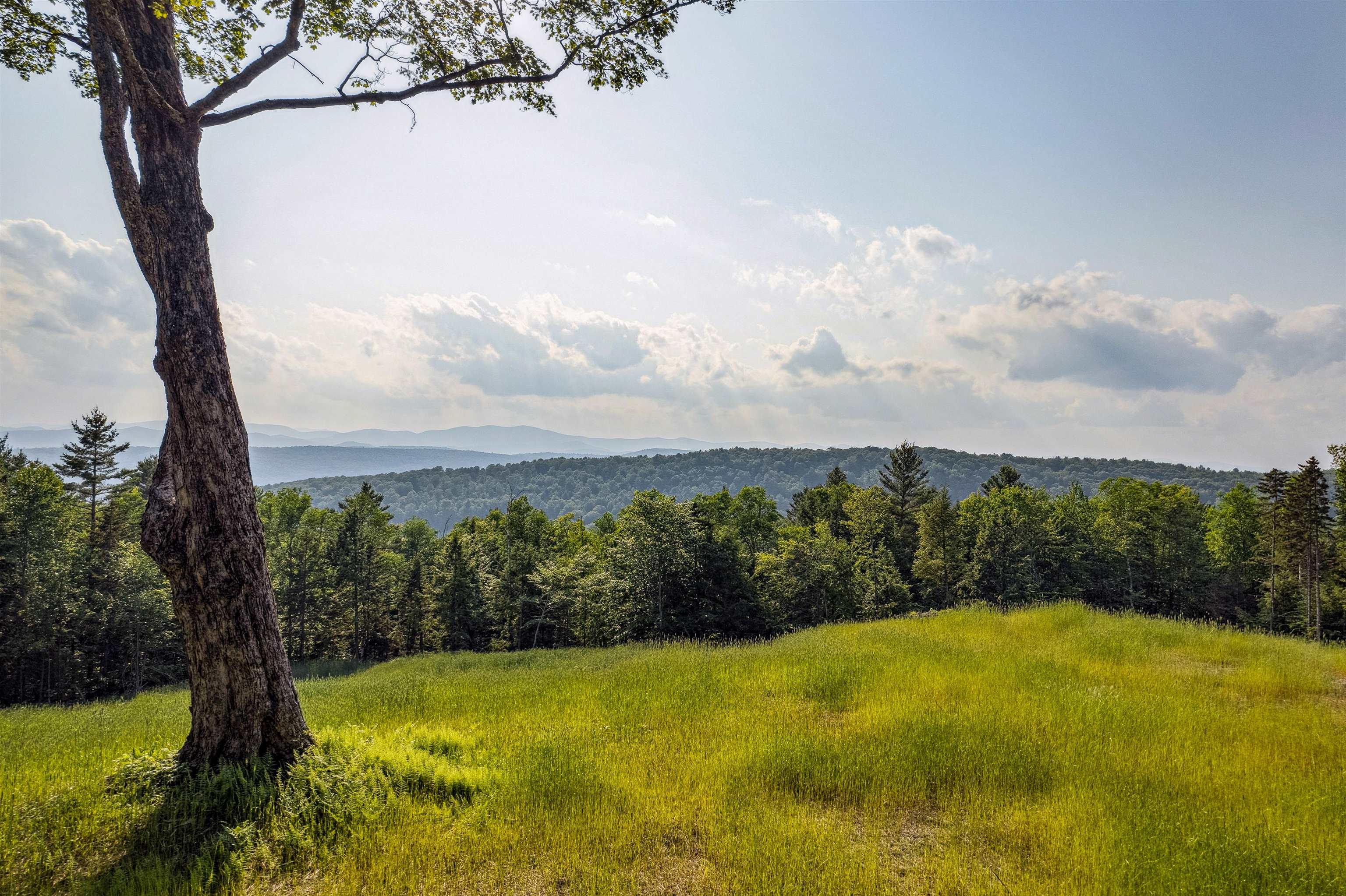 Homes for sale in Royalton, VT | 1985 Gee Hill Rd, Royalton, VT 05068 | MLS# 5049485
