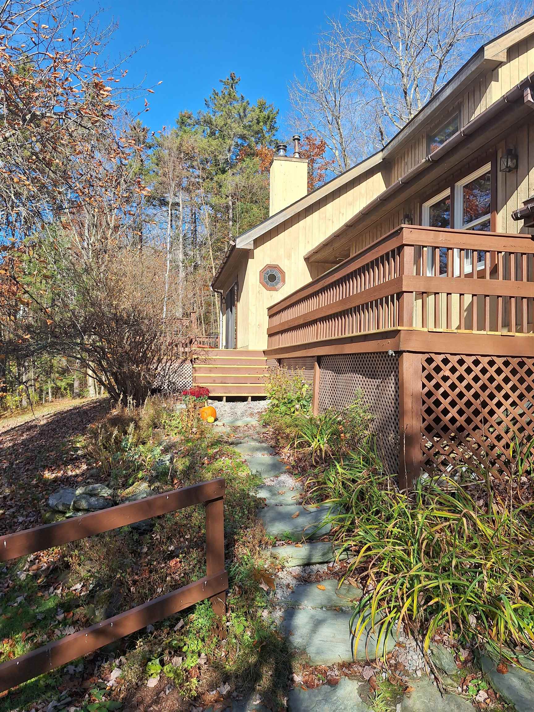 Homes for sale in Rochester, VT | 352 Edwins Pond Rd, Rochester, VT 05767 | MLS# 5049549