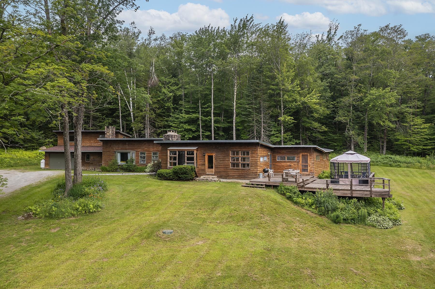 Homes for sale in Peru, VT | 2588 Vermont Route 11 Route, Peru, VT 05152 | MLS# 5049624