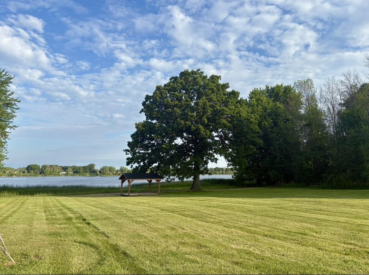 Homes for sale in North Hero, VT | 563 Bridge Rd, North Hero, VT 05474 | MLS# 5049648