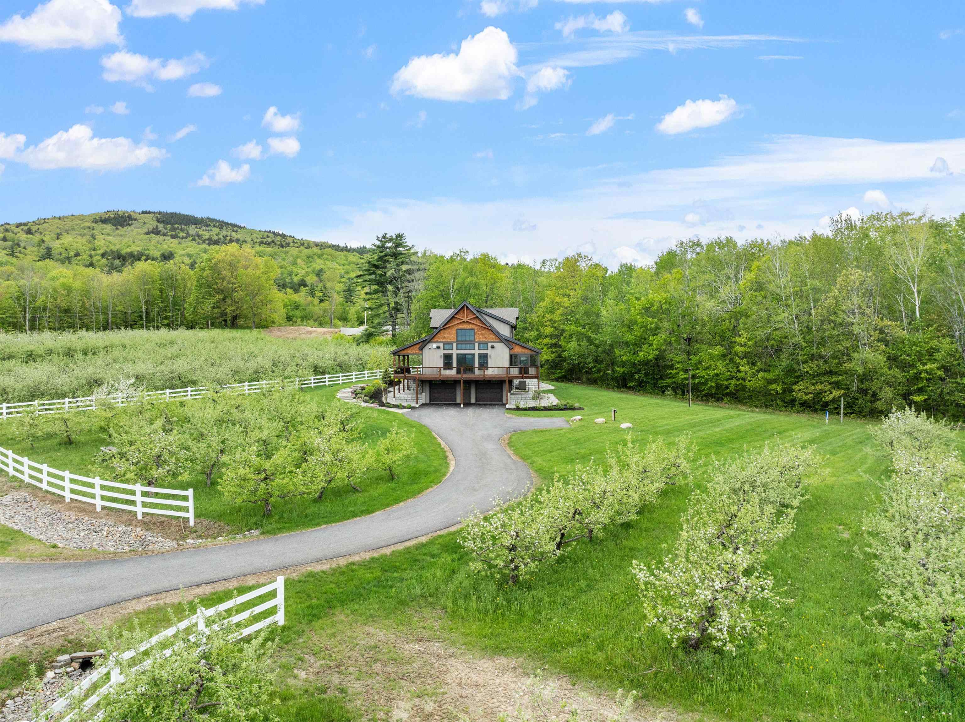 22 Ginger Gold Way, Gilford, NH 03249