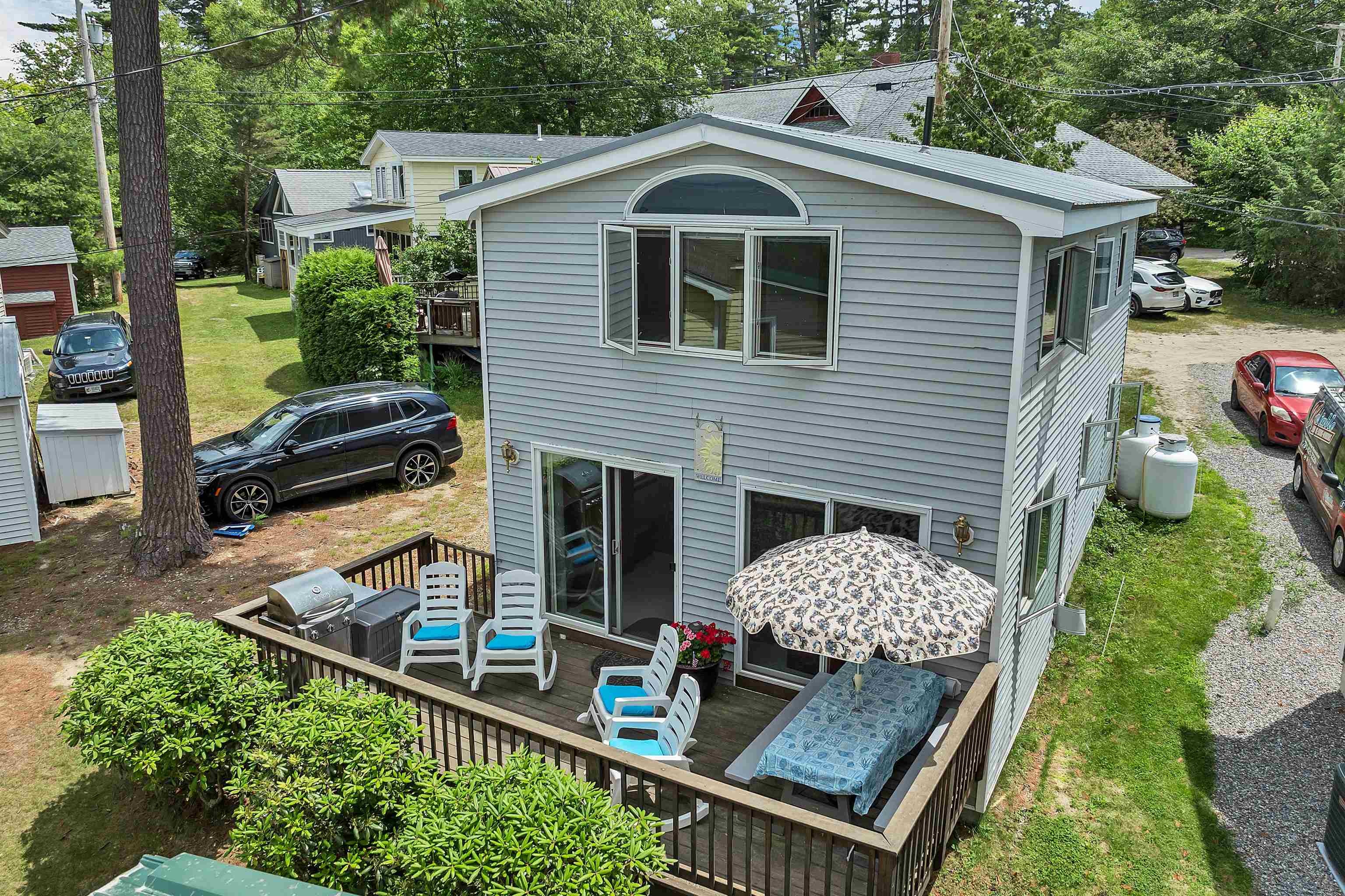 Photo of 32 Lake Shore Park Road Gilford NH 03249