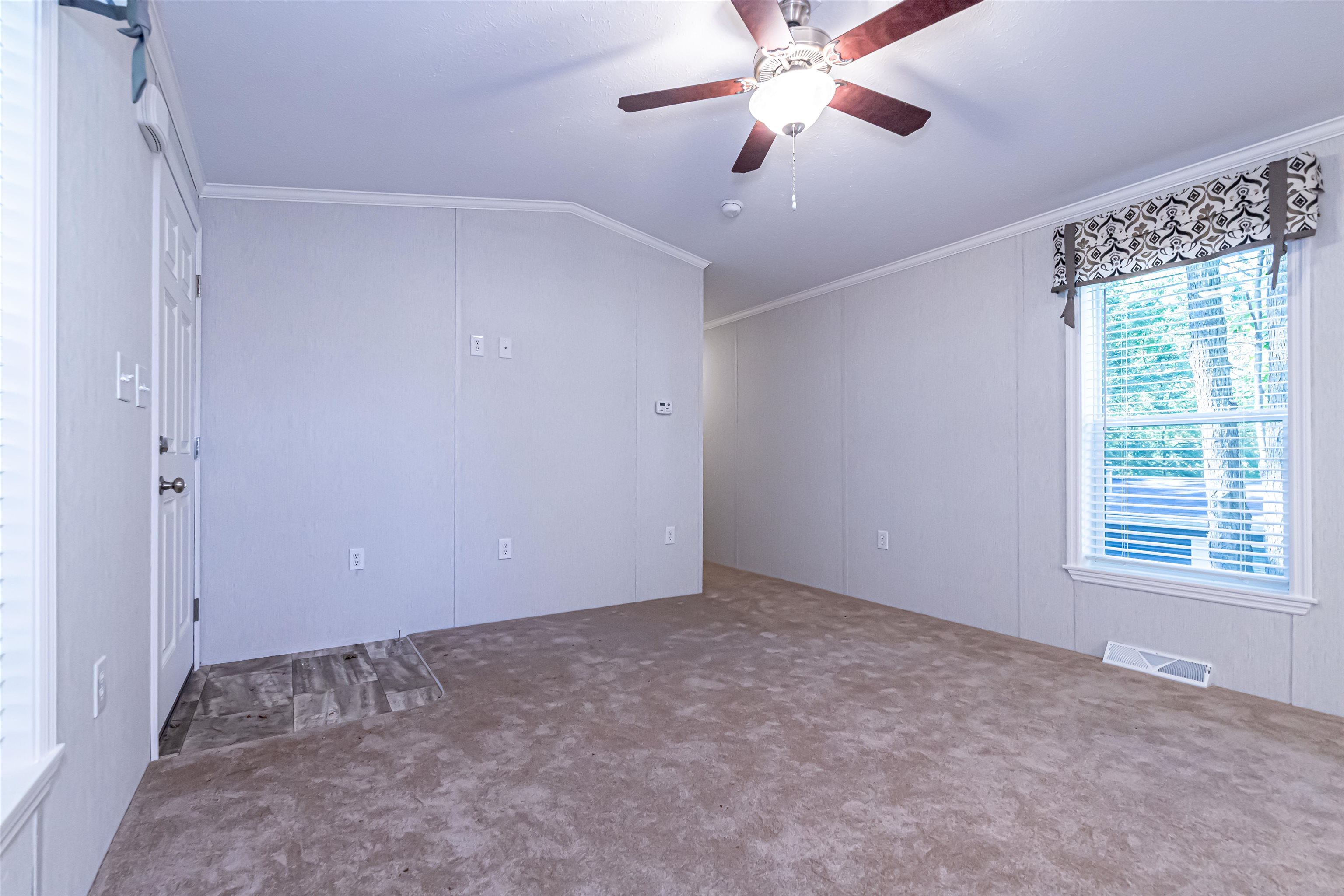 Homes for sale in Allenstown, NH | 15 Sullivan Dr, Allenstown, NH 03275 | MLS# 5049852