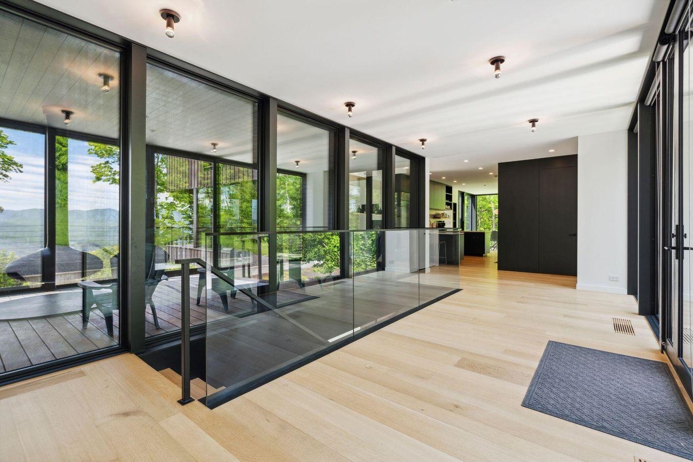 Homes for sale in Waterbury, VT | 811 Bear Creek Ln, Waterbury, VT 05677 | MLS# 5049881