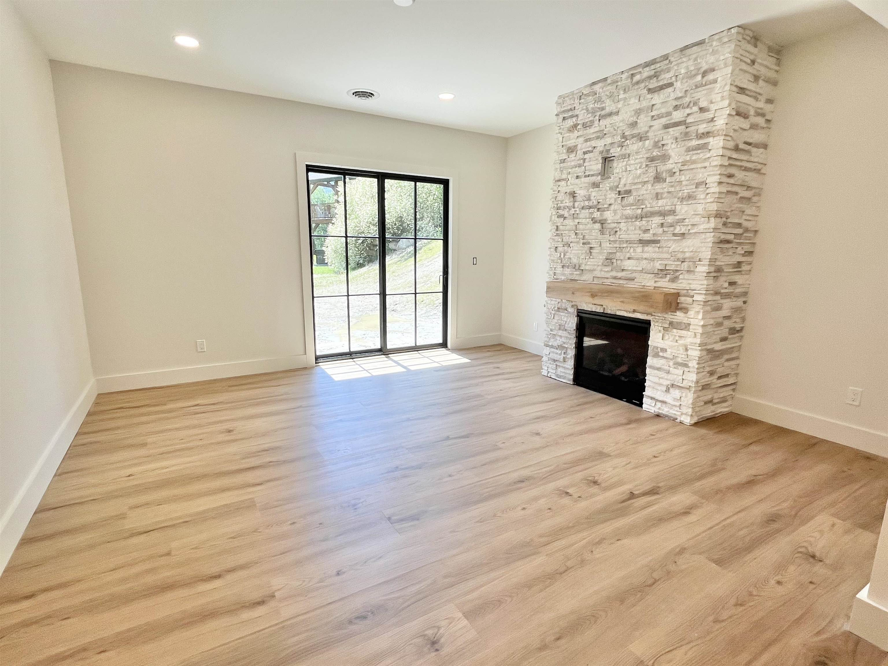 MLS #5049914 image #27