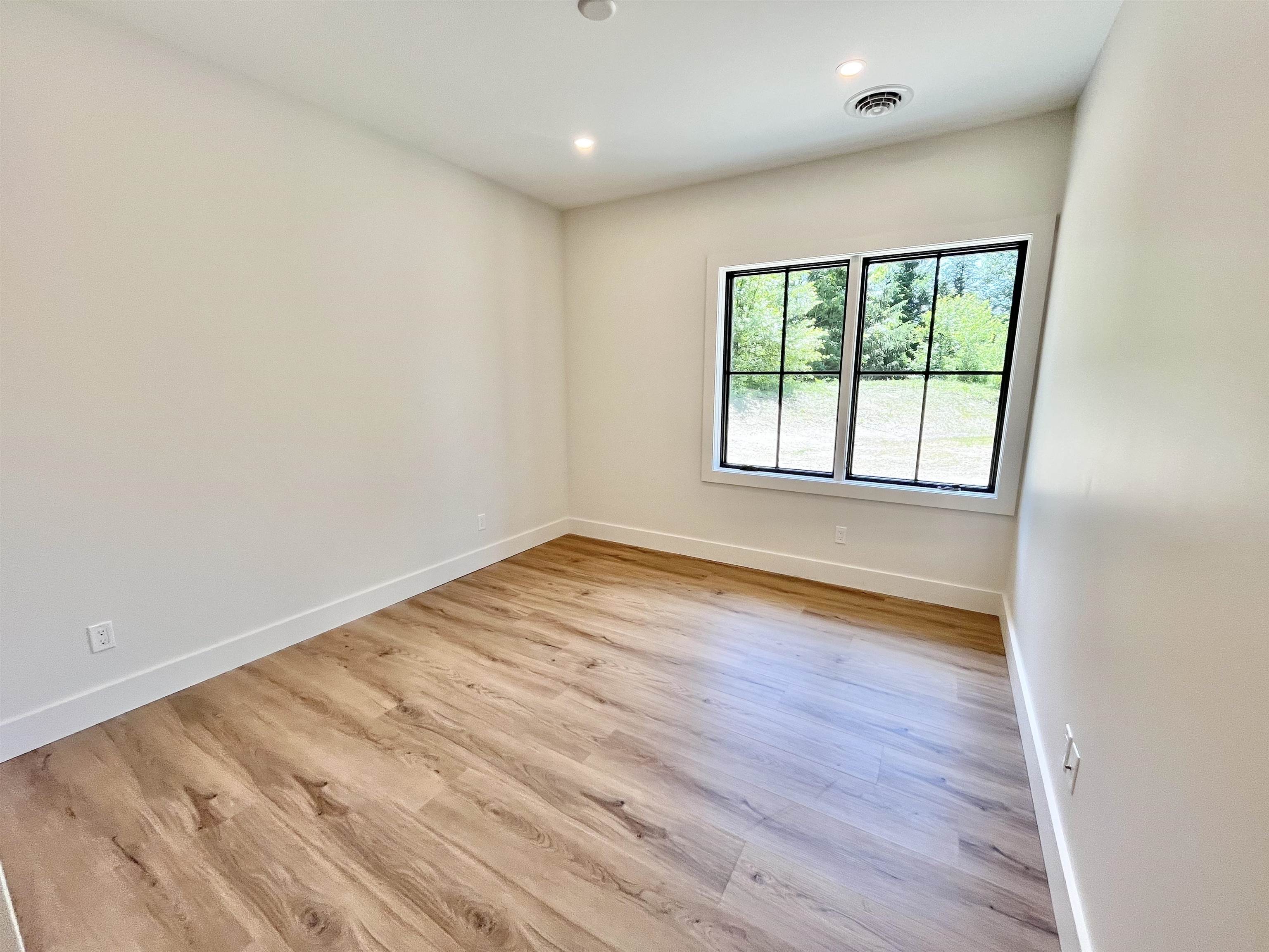 MLS #5049914 image #30