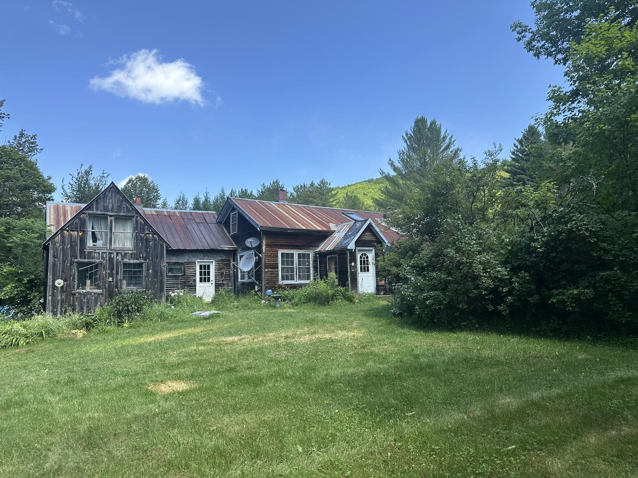 Corinth VT Home for sale $$259,900 $81 per sq.ft.