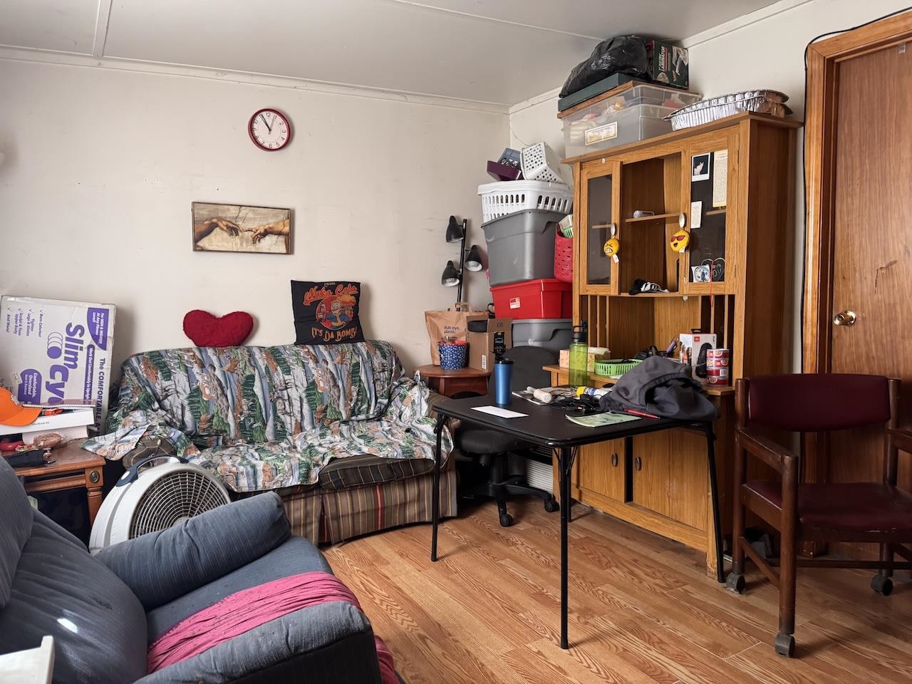 Back Unit Livingroom