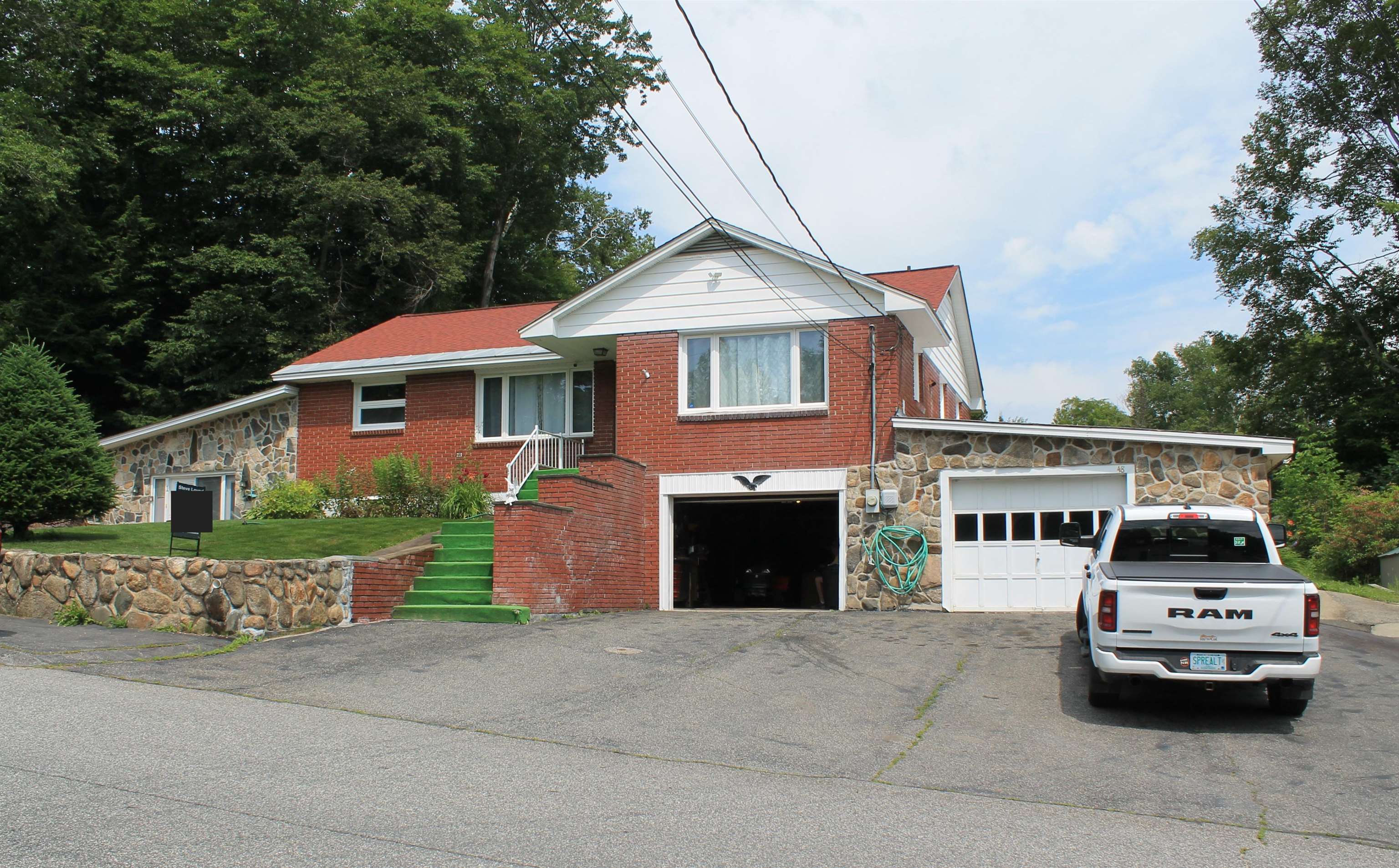 Homes for sale in Lincoln, NH | 48 Mansion Hill Rd, Lincoln, NH 03251 | MLS# 5050250