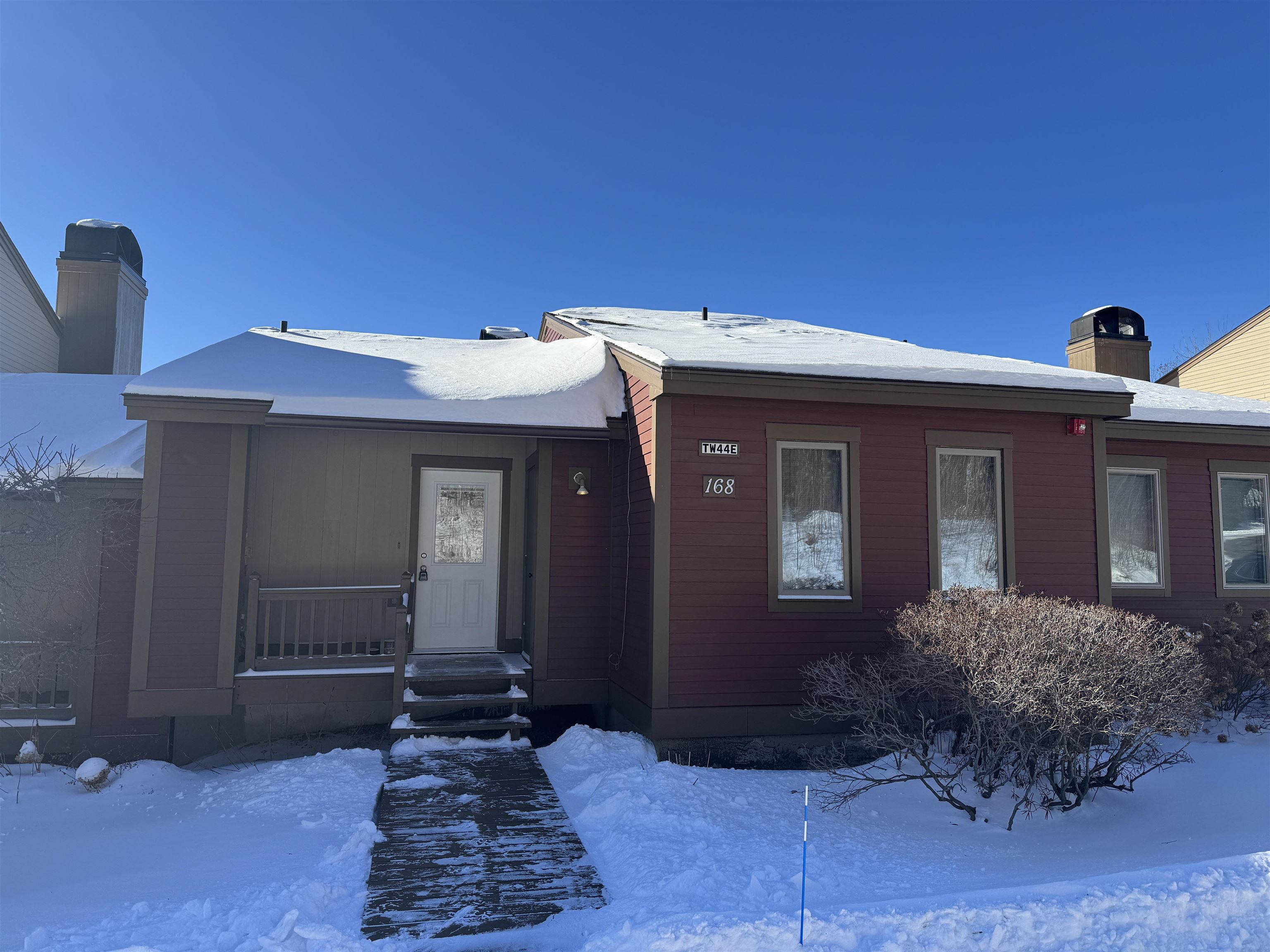 Homes for sale in Dover, VT | 44 Tanglewood Ln #E, Dover, VT 05356 | MLS# 5050311