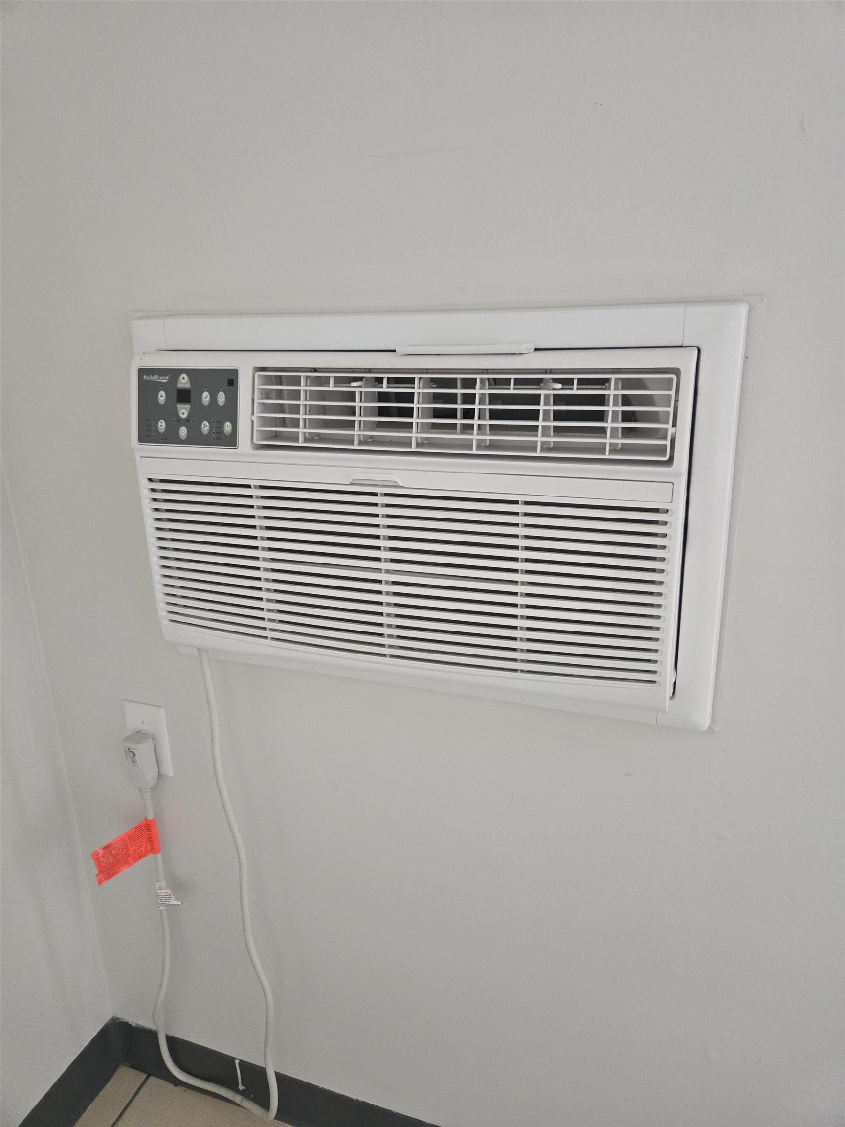 Homes for sale in Hampton, NH | 500 Winnacunnett Rd #206, Hampton, NH 03842 | MLS# 5050341