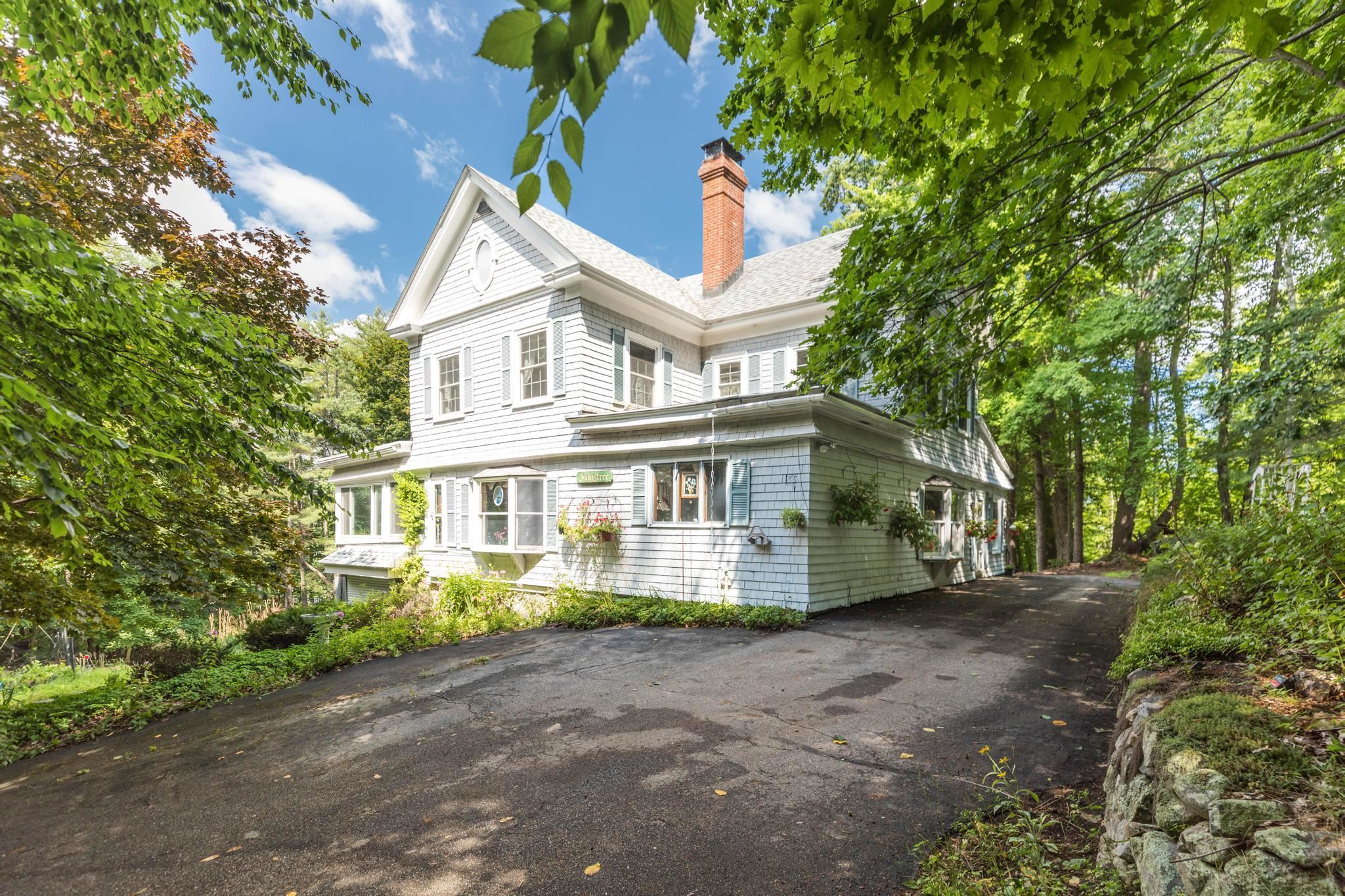 Alton NH Home for sale $$1,000,000 $299 per sq.ft.