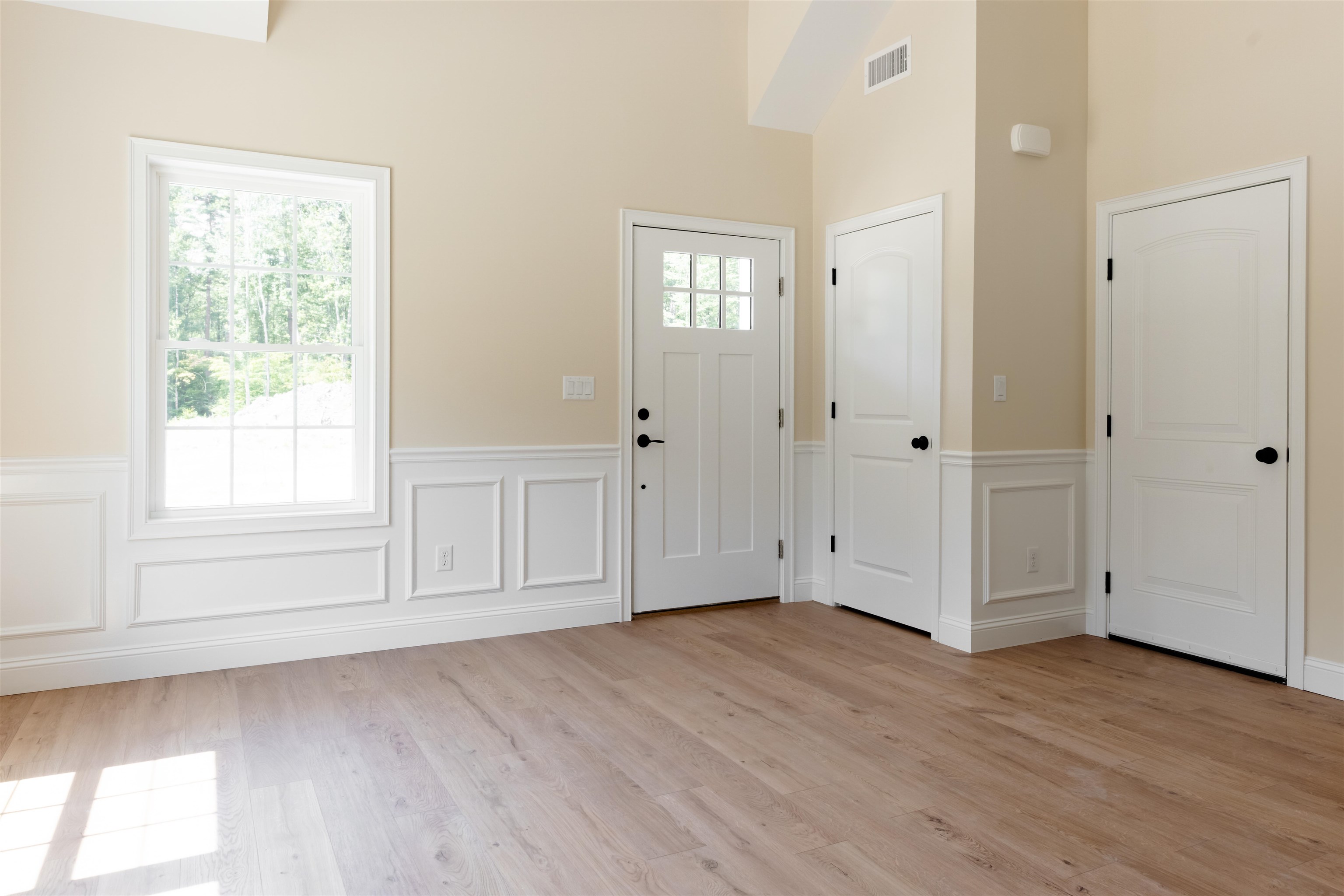 Homes for sale in Hampstead, NH | 1 Cameron Ct #1, Hampstead, NH 03841 | MLS# 5050428