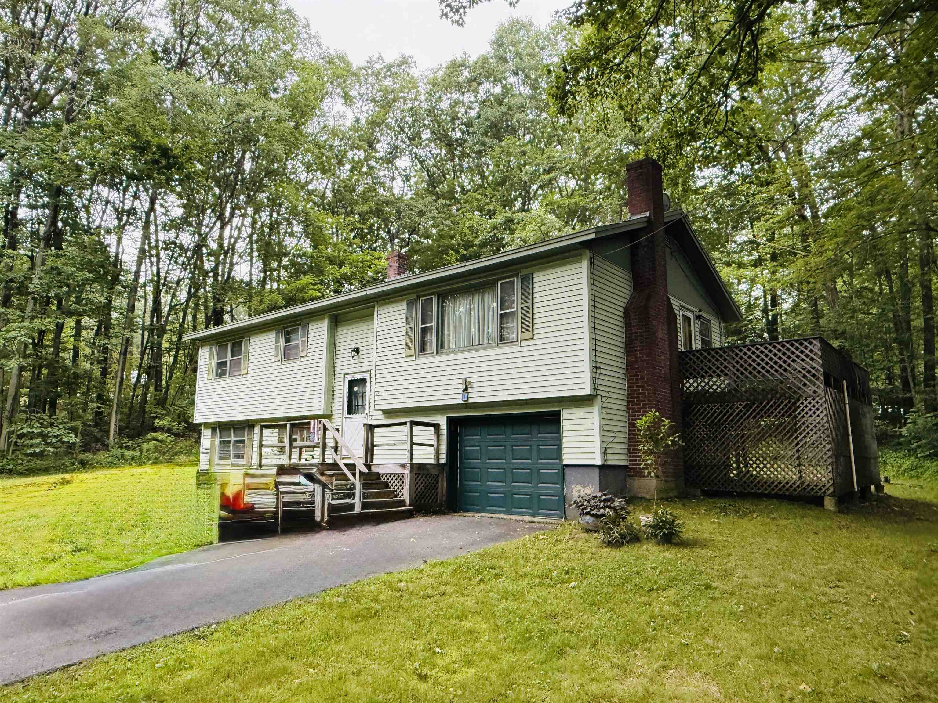 VILLAGE OF BELLOWS FALLS IN TOWN OF ROCKINGHAM VT Home for sale $$235,000 | $205 per sq.ft.