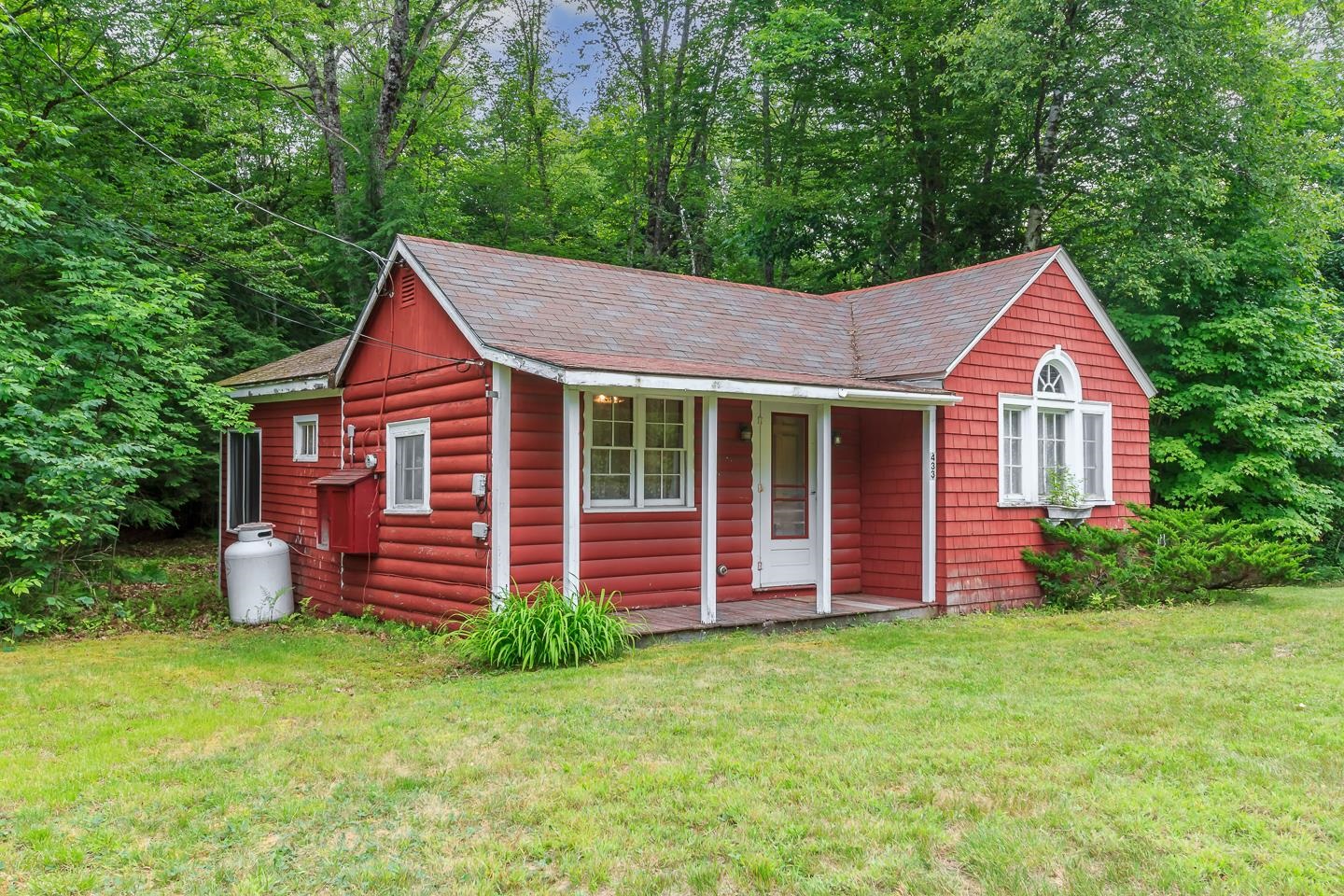 Homes for sale in Wentworth, NH | 433 New Hampshire 25a Rte, Wentworth, NH 03282 | MLS# 5050511