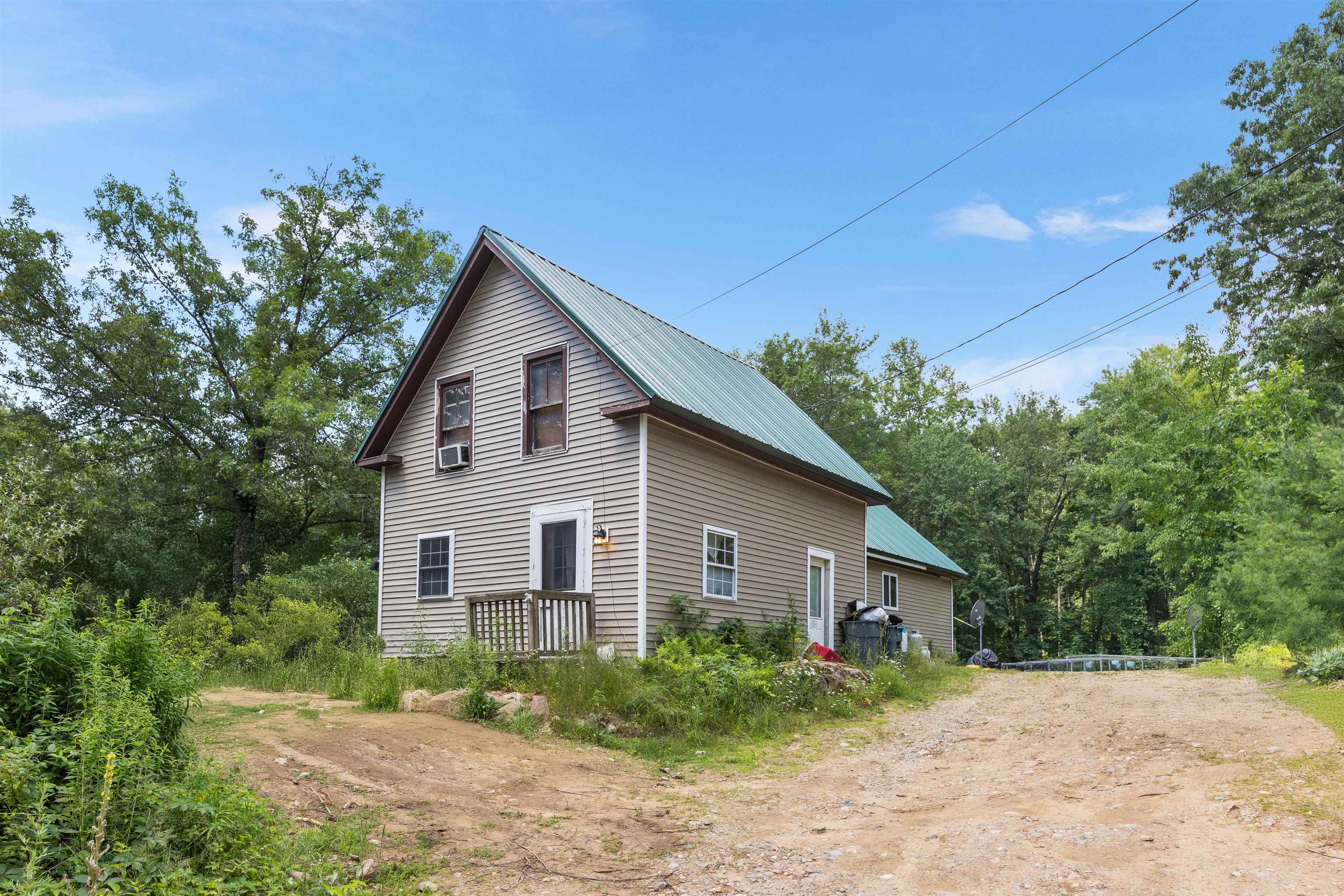 Homes for sale in Canterbury, NH | 87 West Rd, Canterbury, NH 03224 | MLS# 5050625