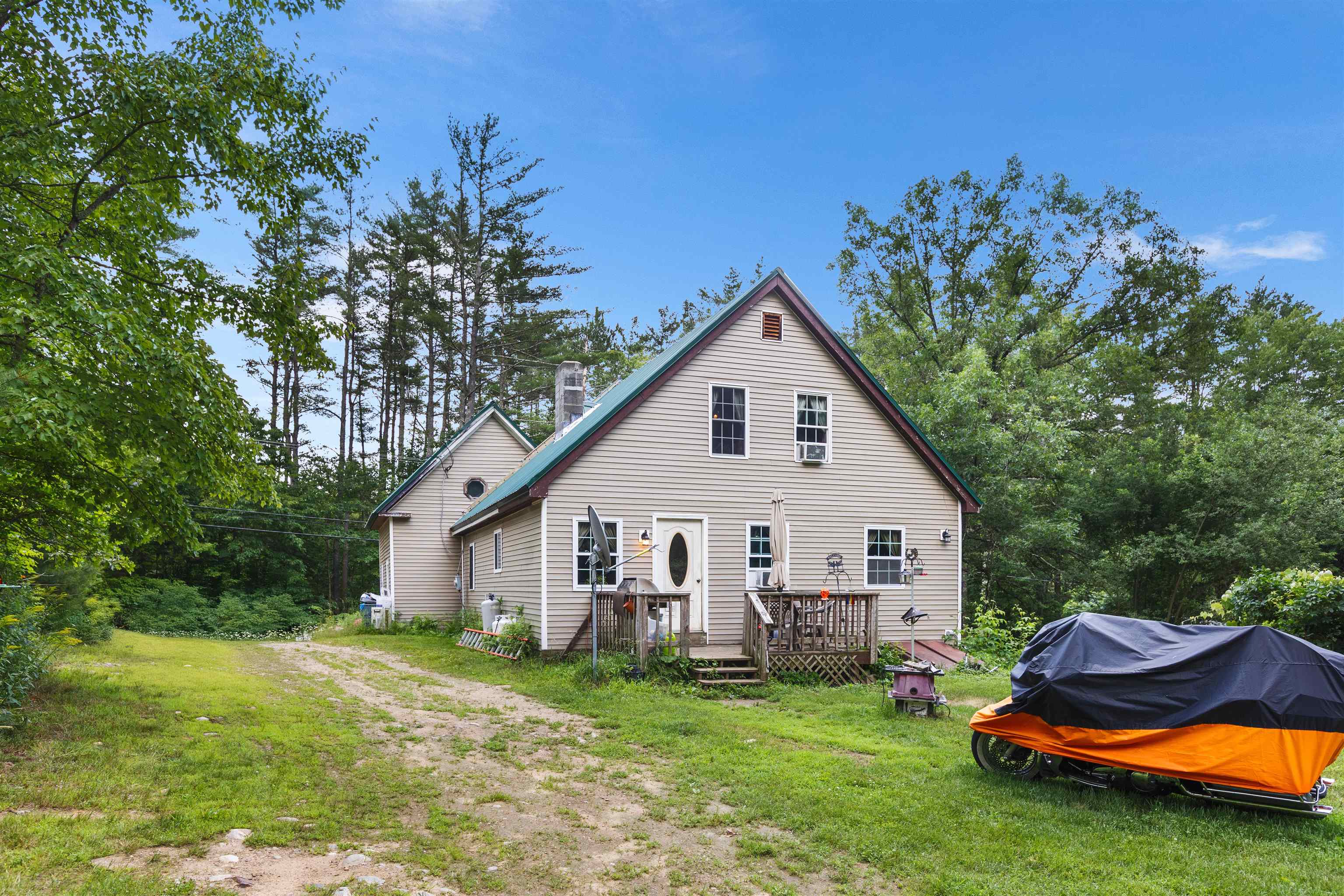 Homes for sale in Canterbury, NH | 87 West Rd, Canterbury, NH 03224 | MLS# 5050625