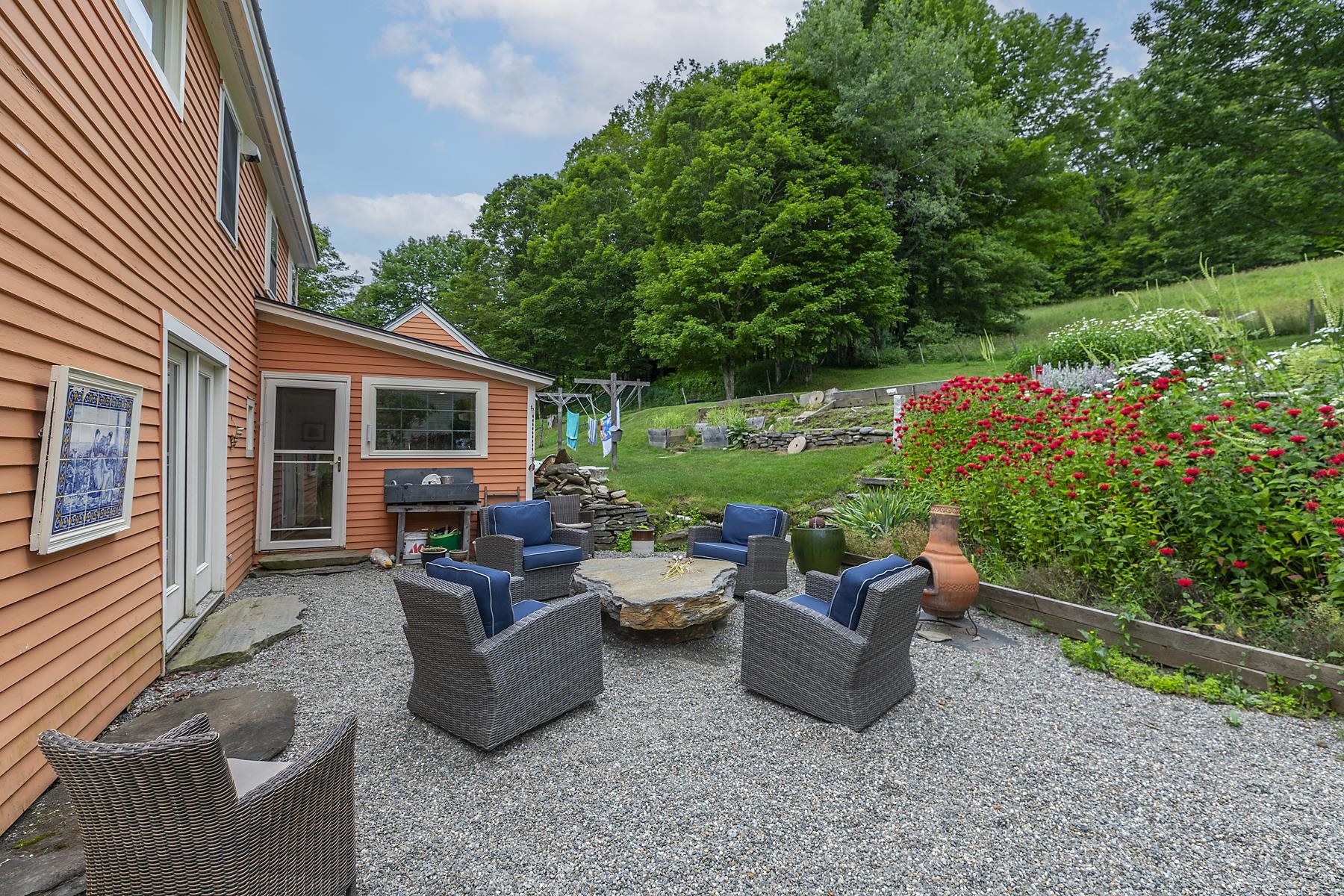 Homes for sale in Pomfret, VT | 7873 Pomfret Rd, Pomfret, VT 05053 | MLS# 5050650