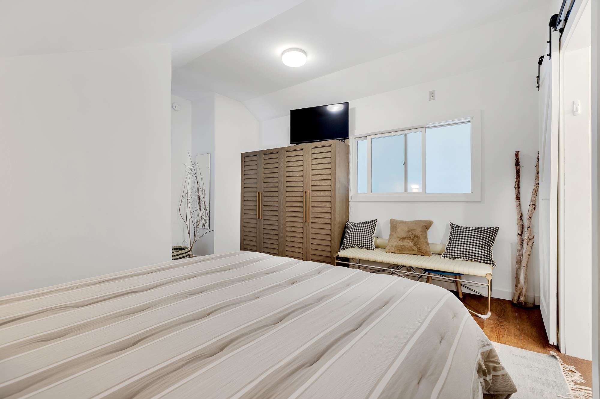 Well Appointed 23630417