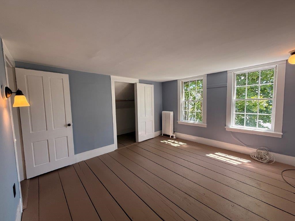 2 Walk In Closets 23557247