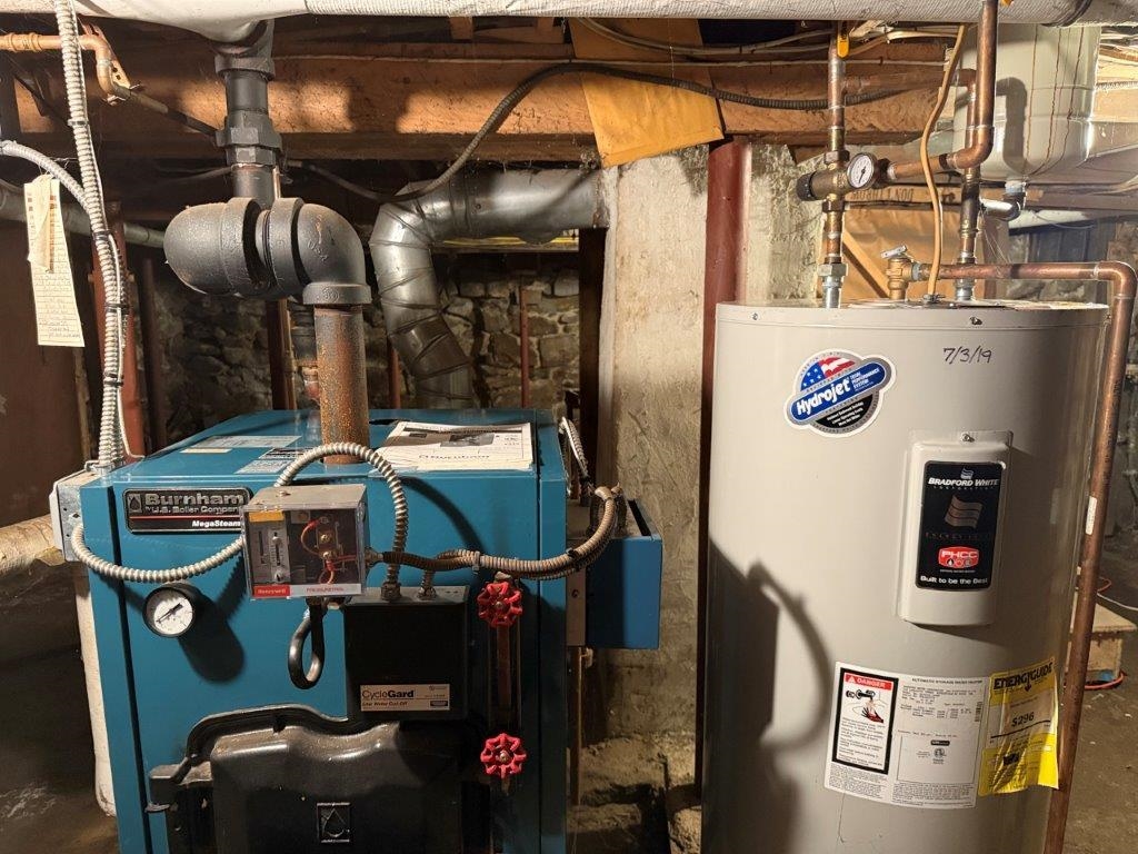 Heating & Hot Water System 23557266