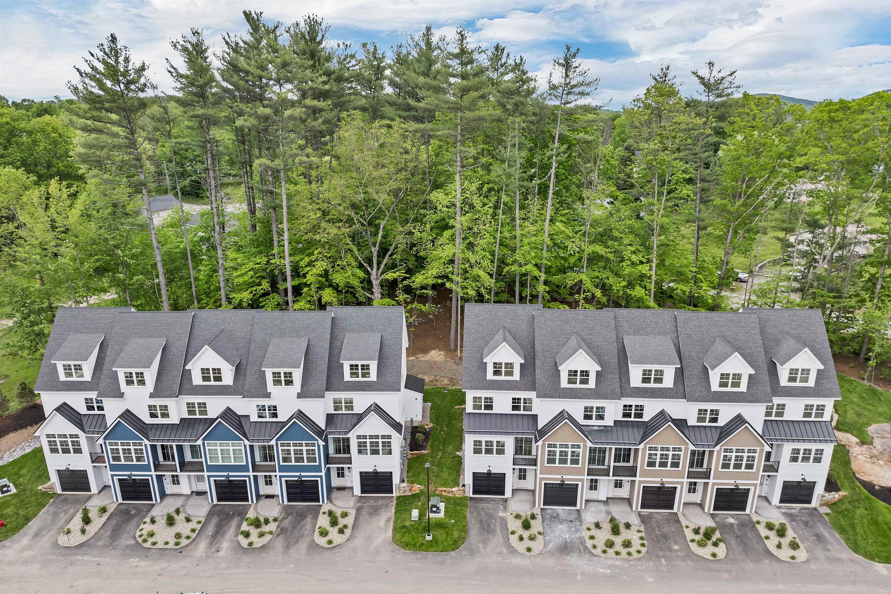 Homes for sale in Laconia, NH | 60 White Oaks Rd #18, Laconia, NH 03246 | MLS# 5050814