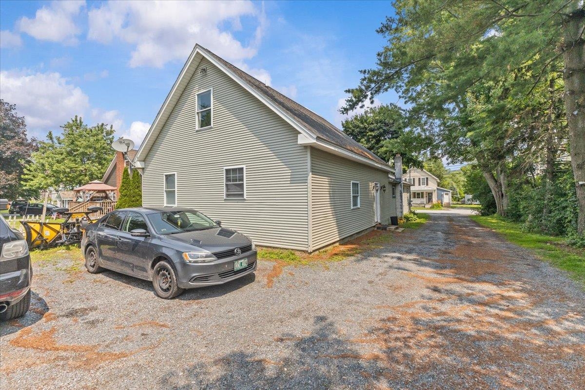 Homes for sale in St. Albans City, VT | 72 North Elm St, St. Albans City, VT 05478 | MLS# 5050837