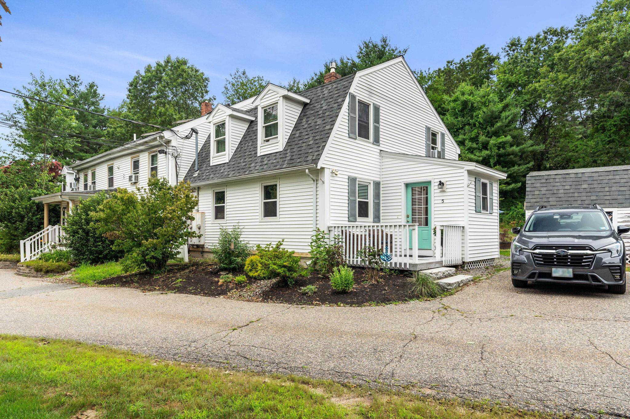 MLS 5051000: 2 River Road-Unit 5, Brentwood NH