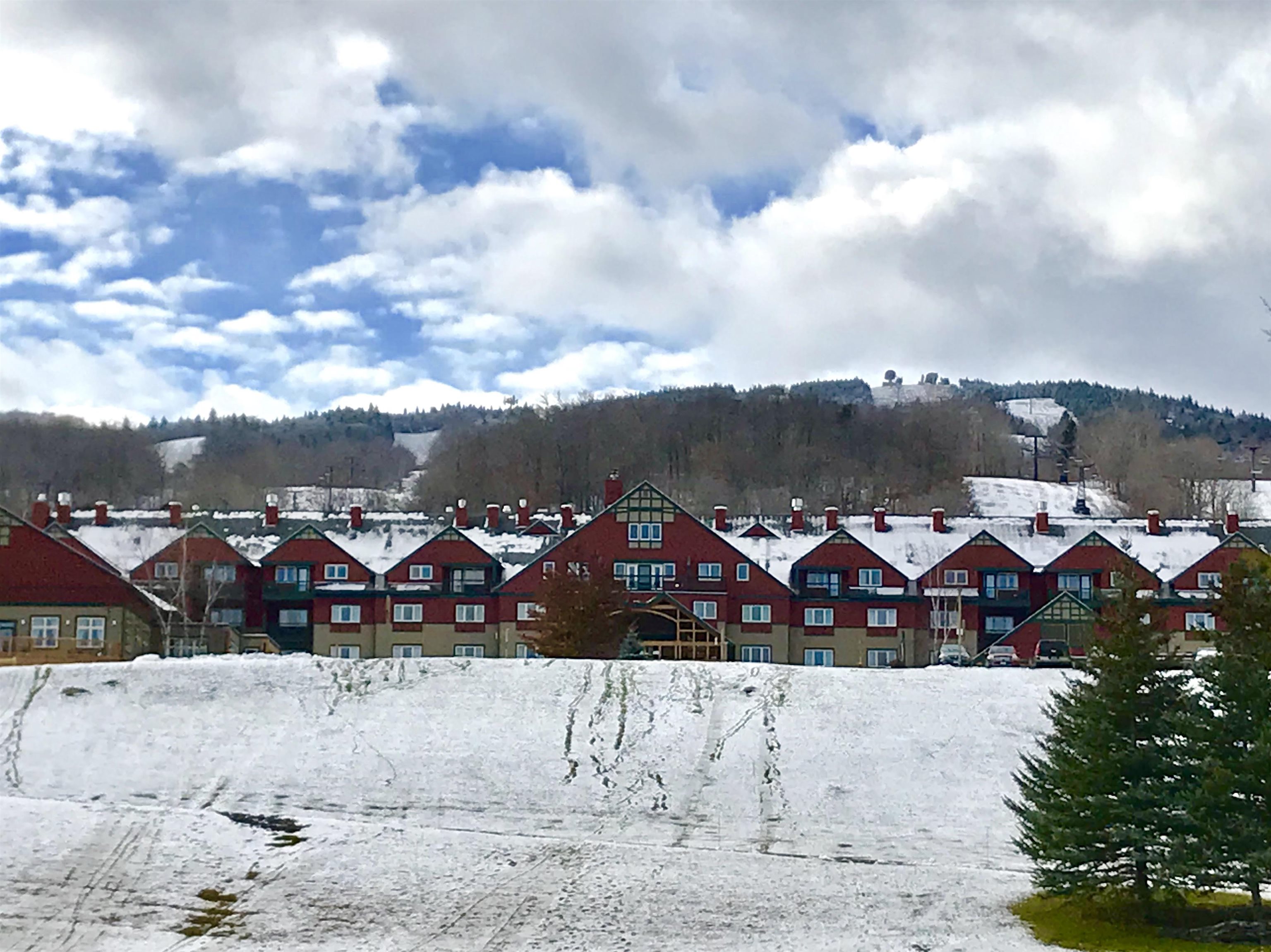 Homes for sale in Dover, VT | 106/108, Qtr 3 89 Grand Summit Way #106/108, Dover, VT 05356 | MLS# 5051134