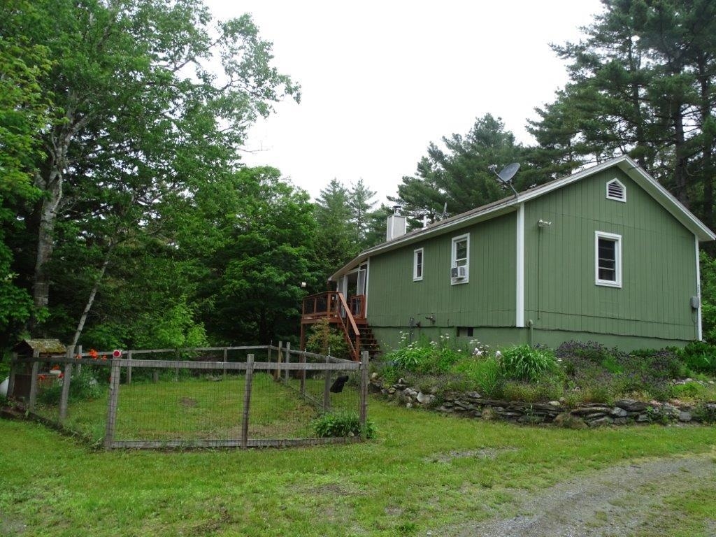 Bradford VT Home for sale $249,900 $227 per sq.ft.