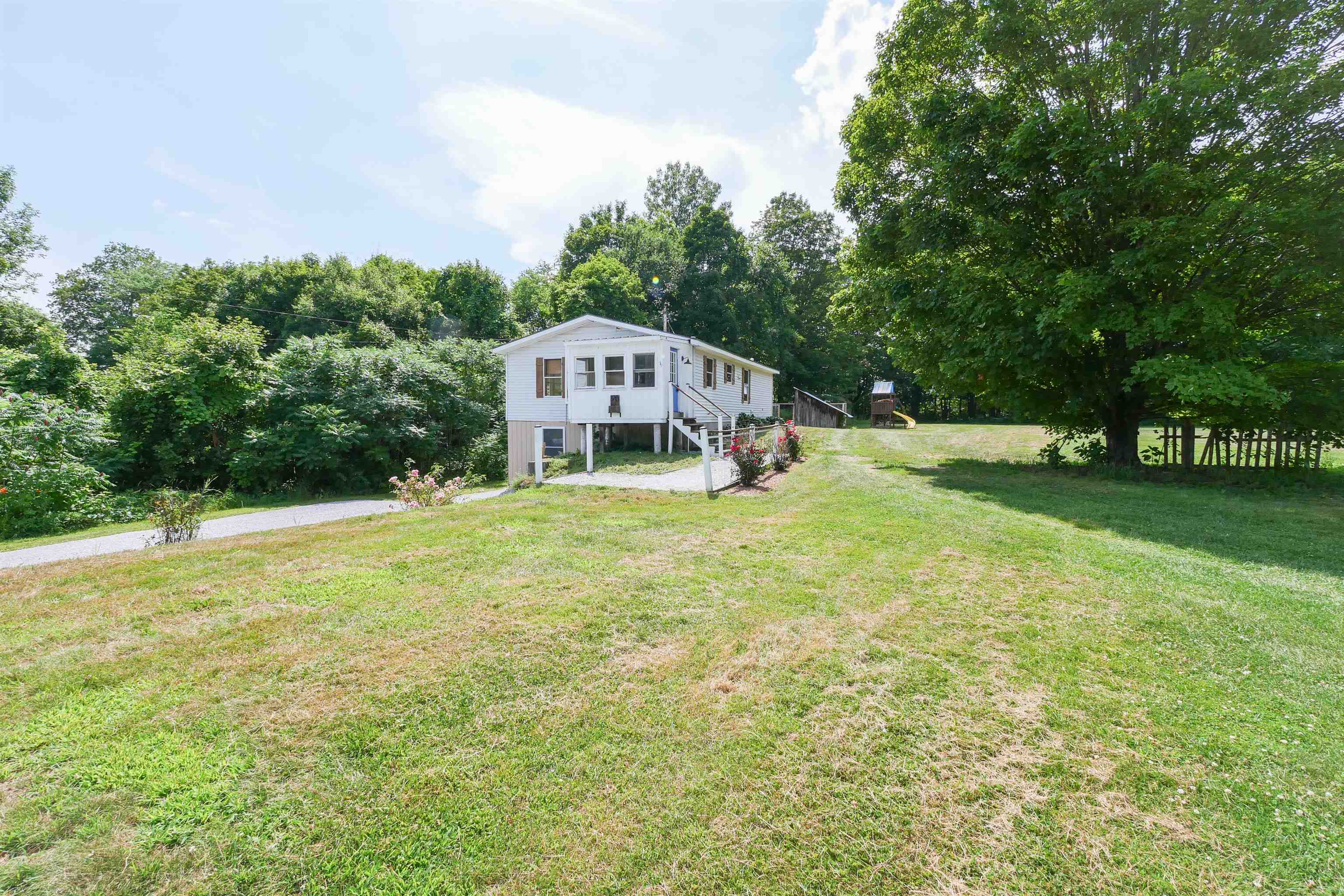 Pittsford VT Home for sale $$250,000 $163 per sq.ft.