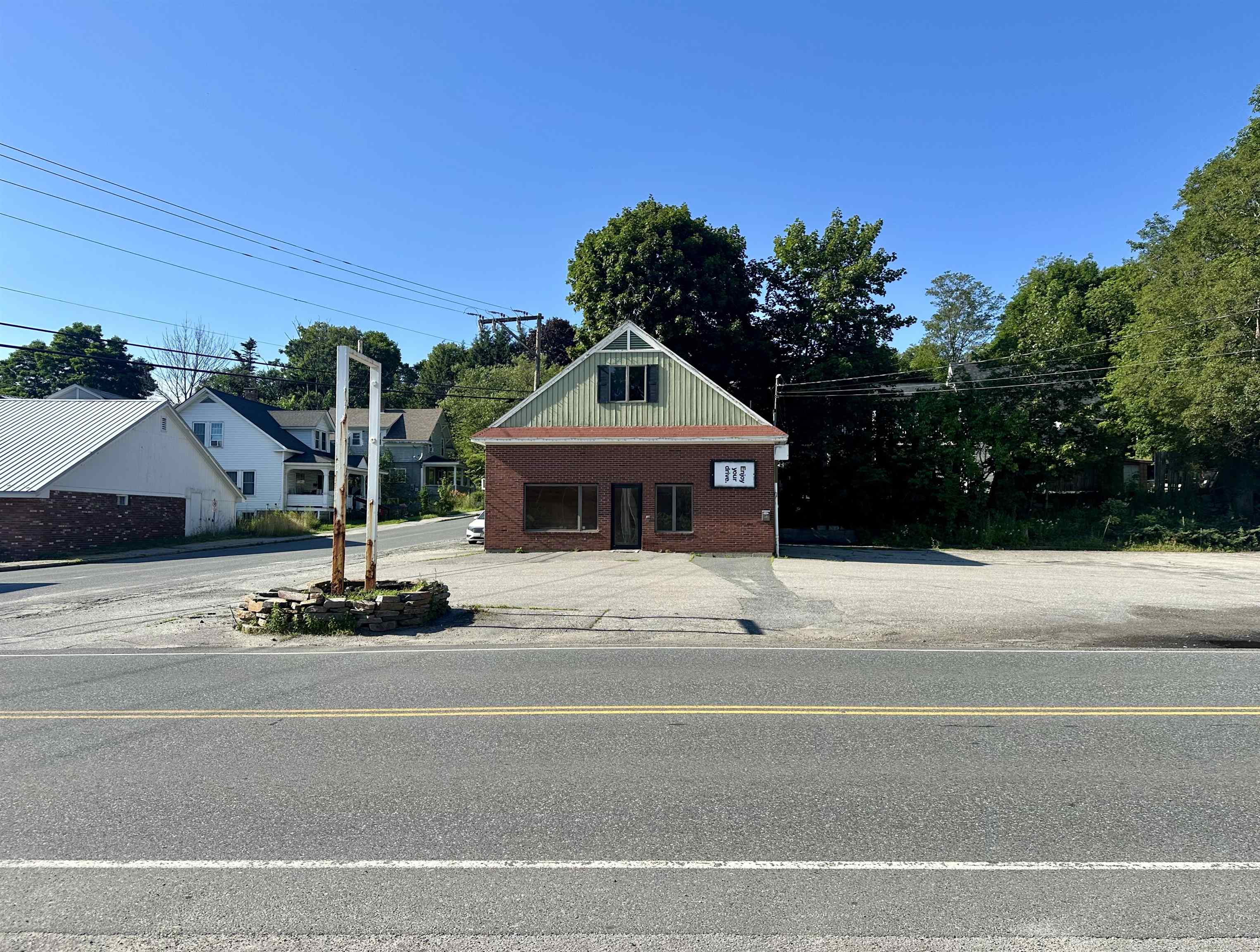 NEWPORT NH Commercial Property for sale $$199,000 | $202 per sq.ft.