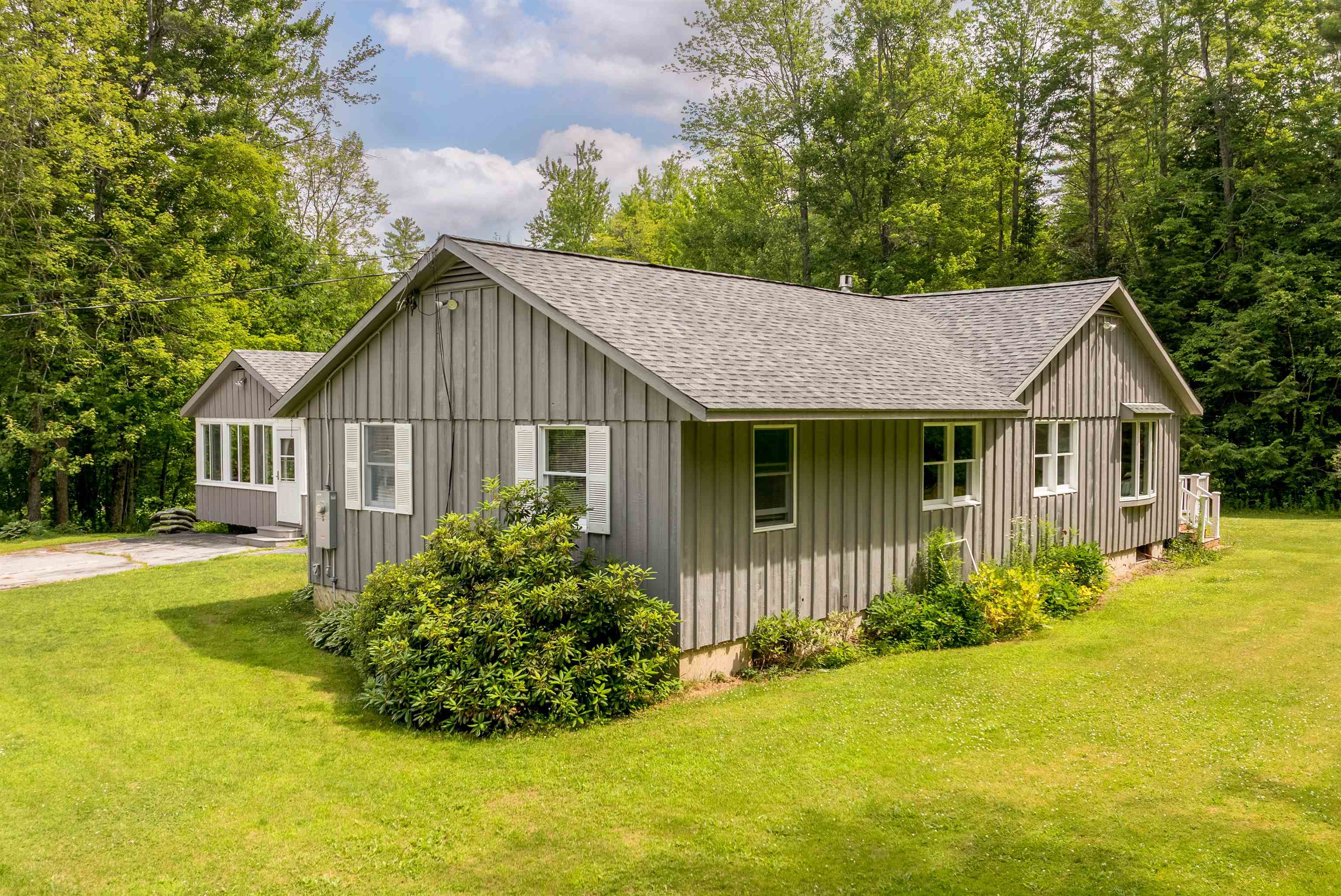 Homes for sale in Newport, NH | 61 Moore Rd, Newport, NH 03773 | MLS# 5051441