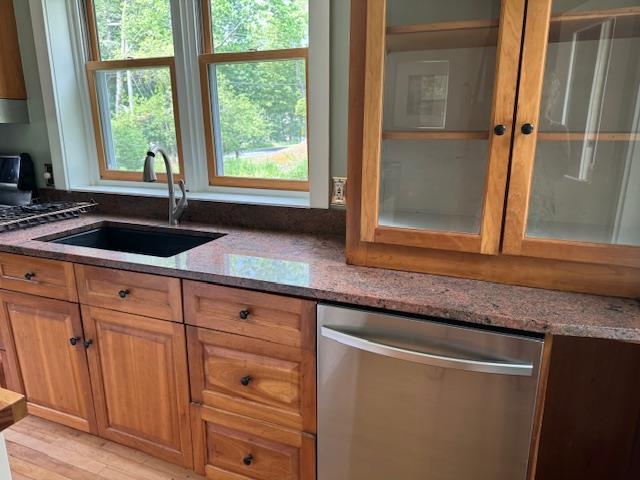 Homes for sale in Warren, VT | 565 Main St, Warren, VT 05674 | MLS# 5051456